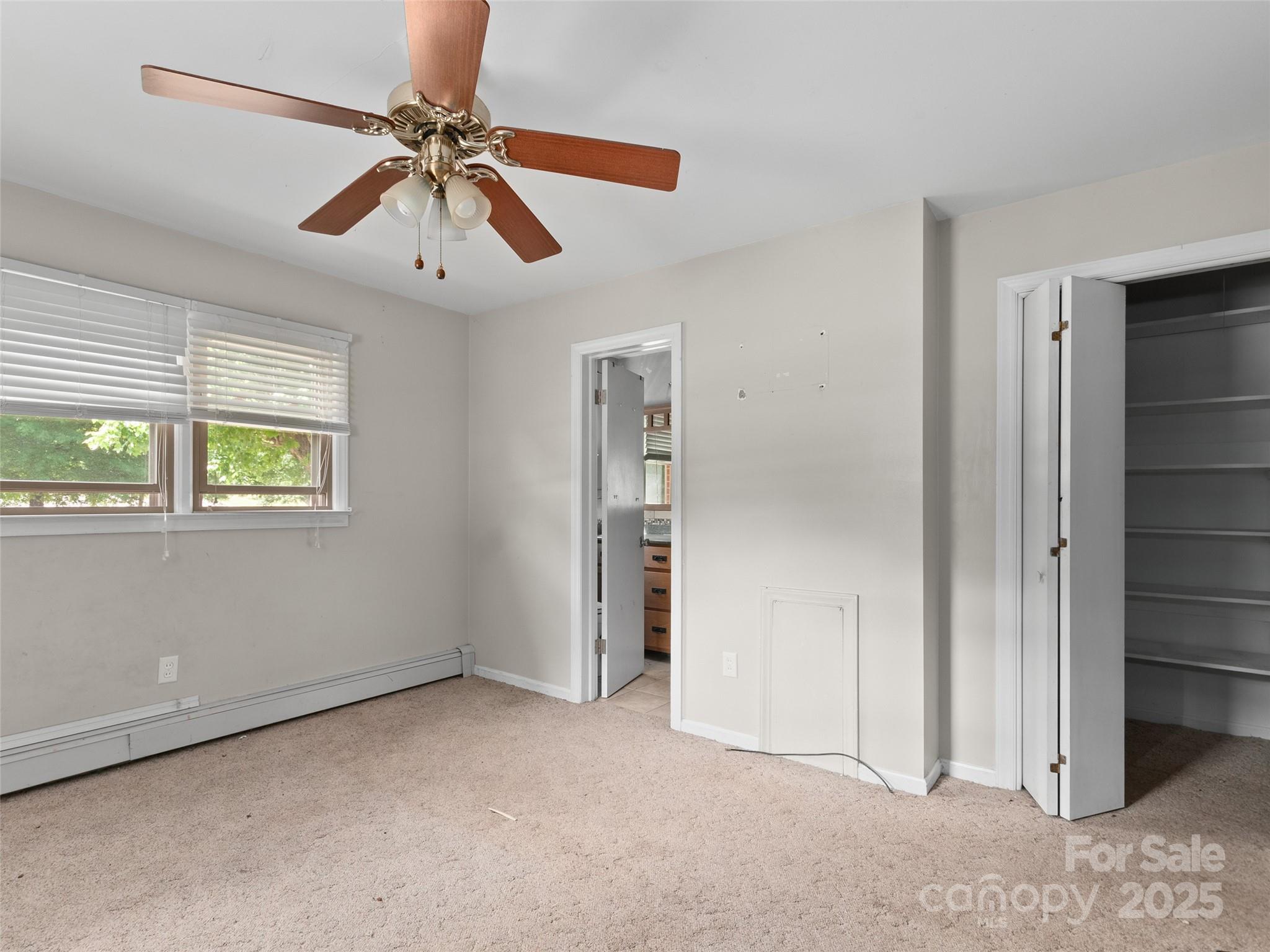 1460 Russ Avenue — Waynesville