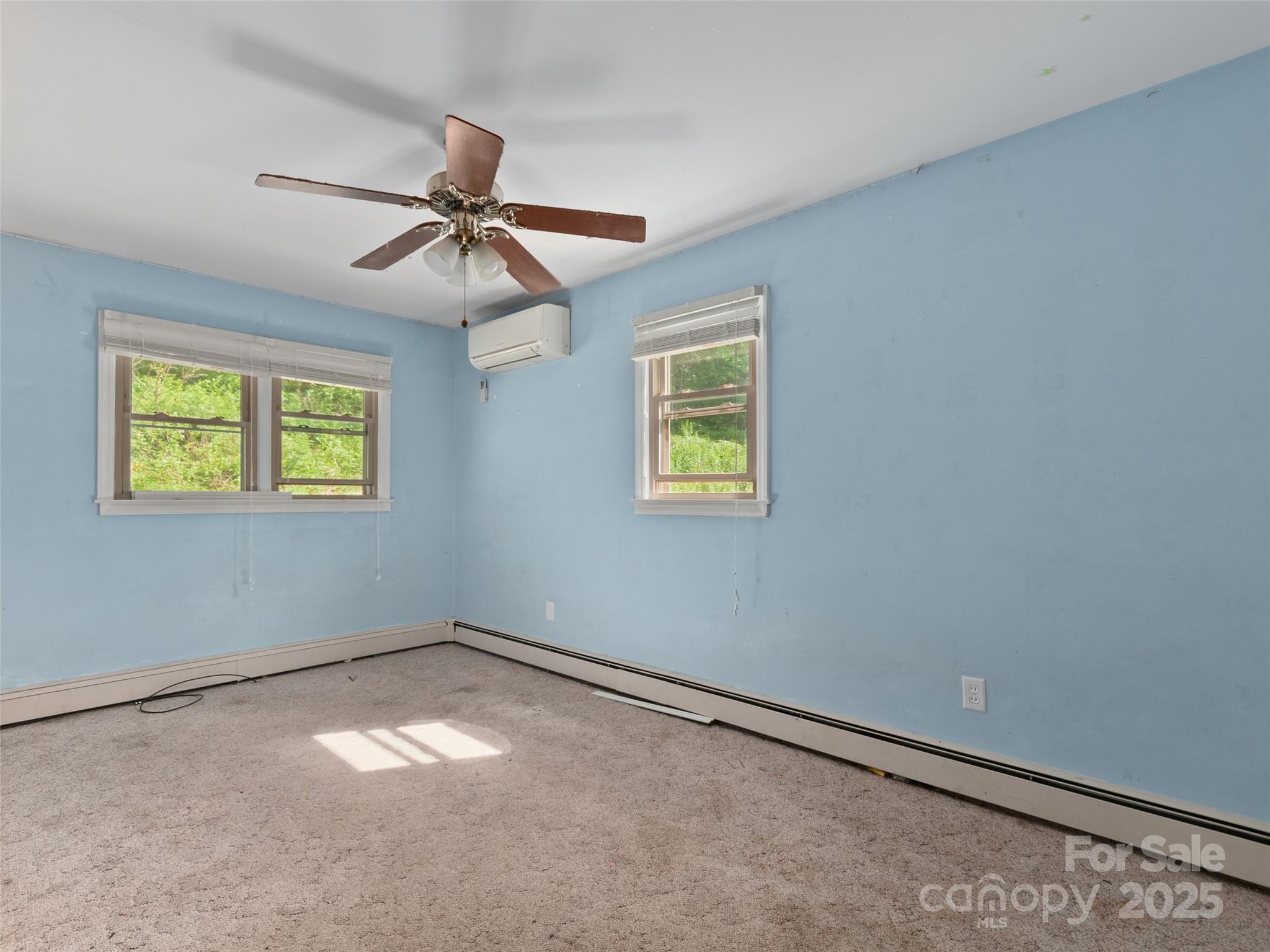 1460 Russ Avenue — Waynesville