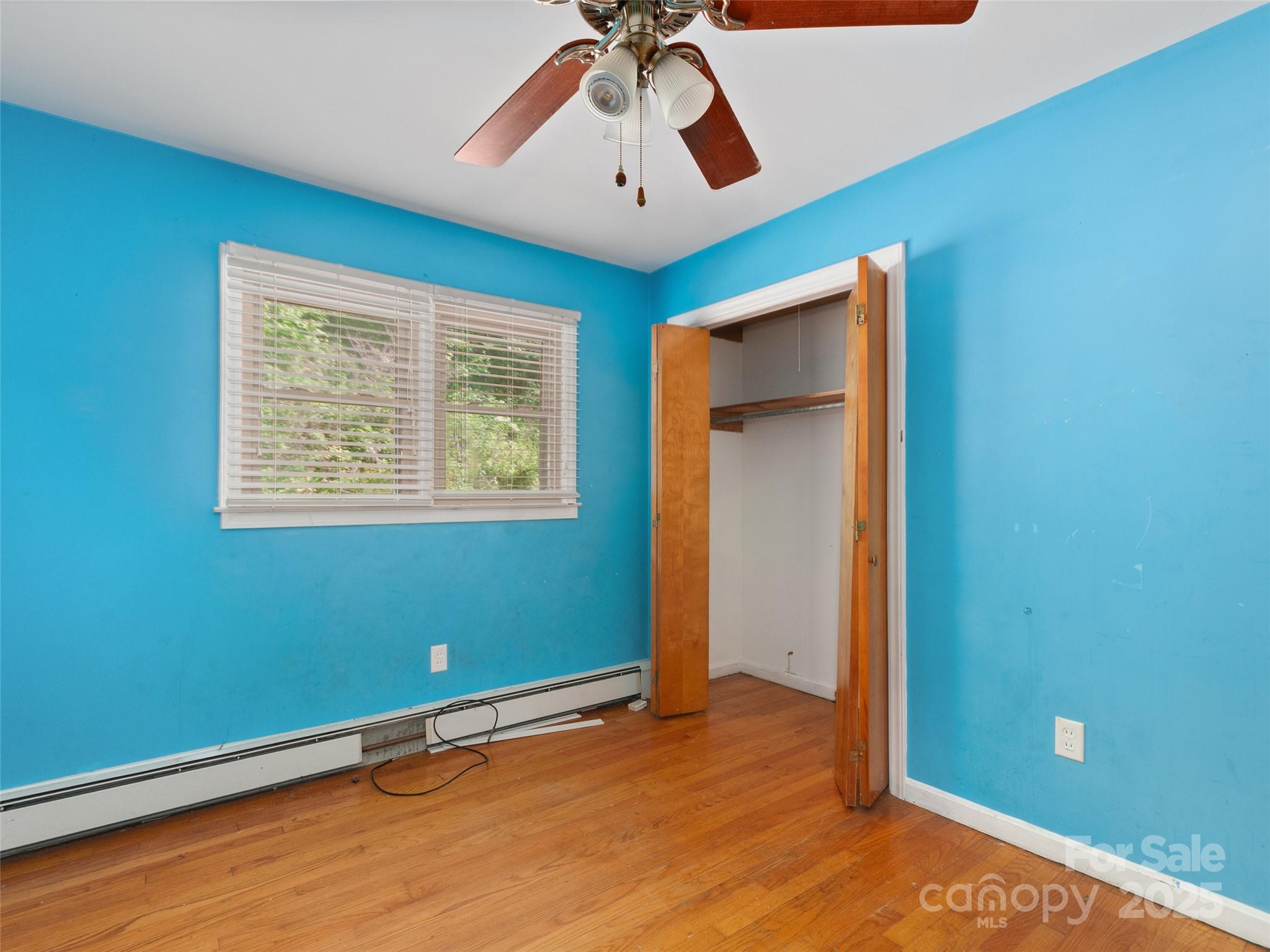 1460 Russ Avenue — Waynesville