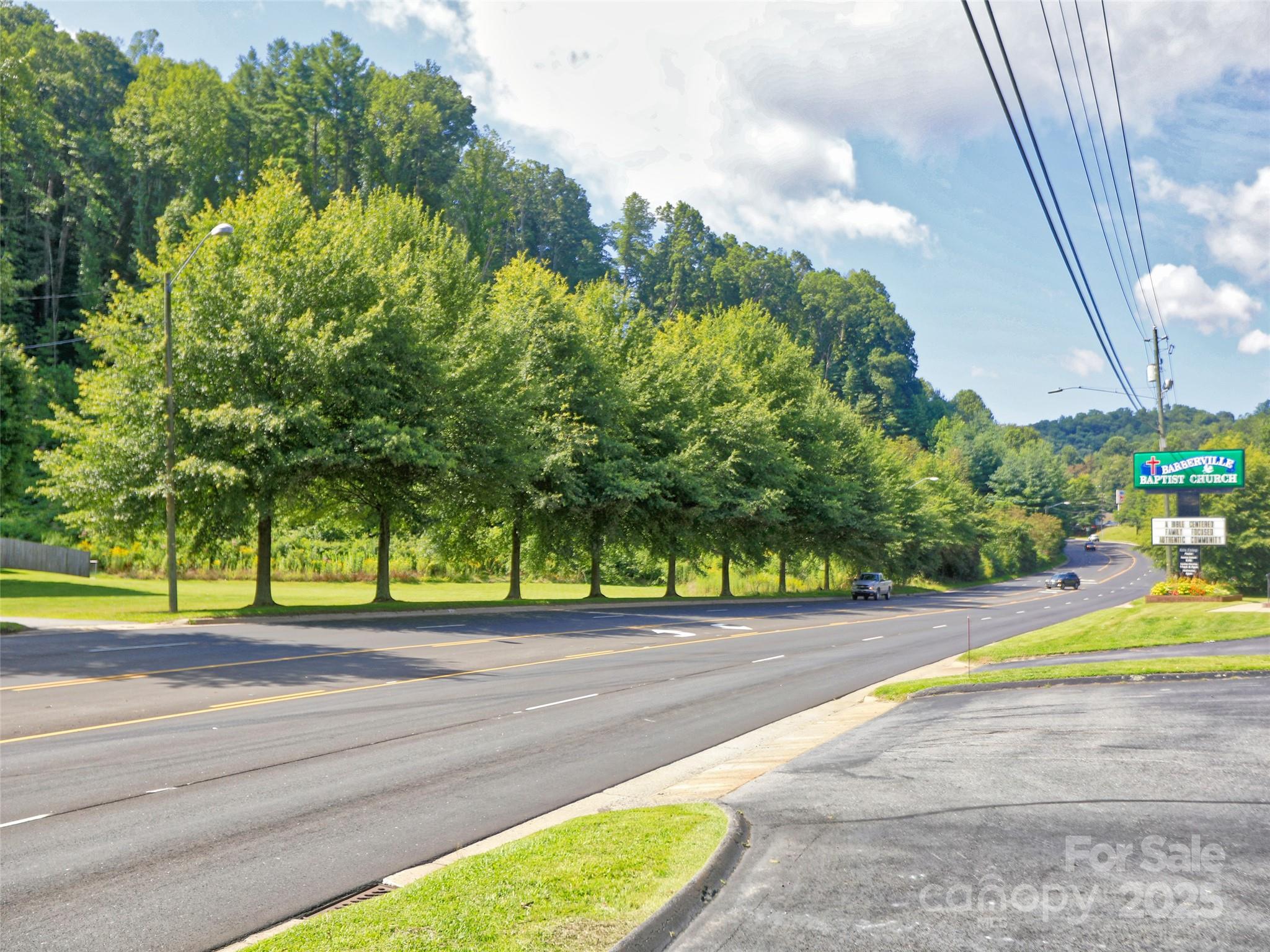 1460 Russ Avenue — Waynesville