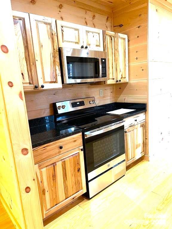 132 Chasewood Drive — Rutherfordton
