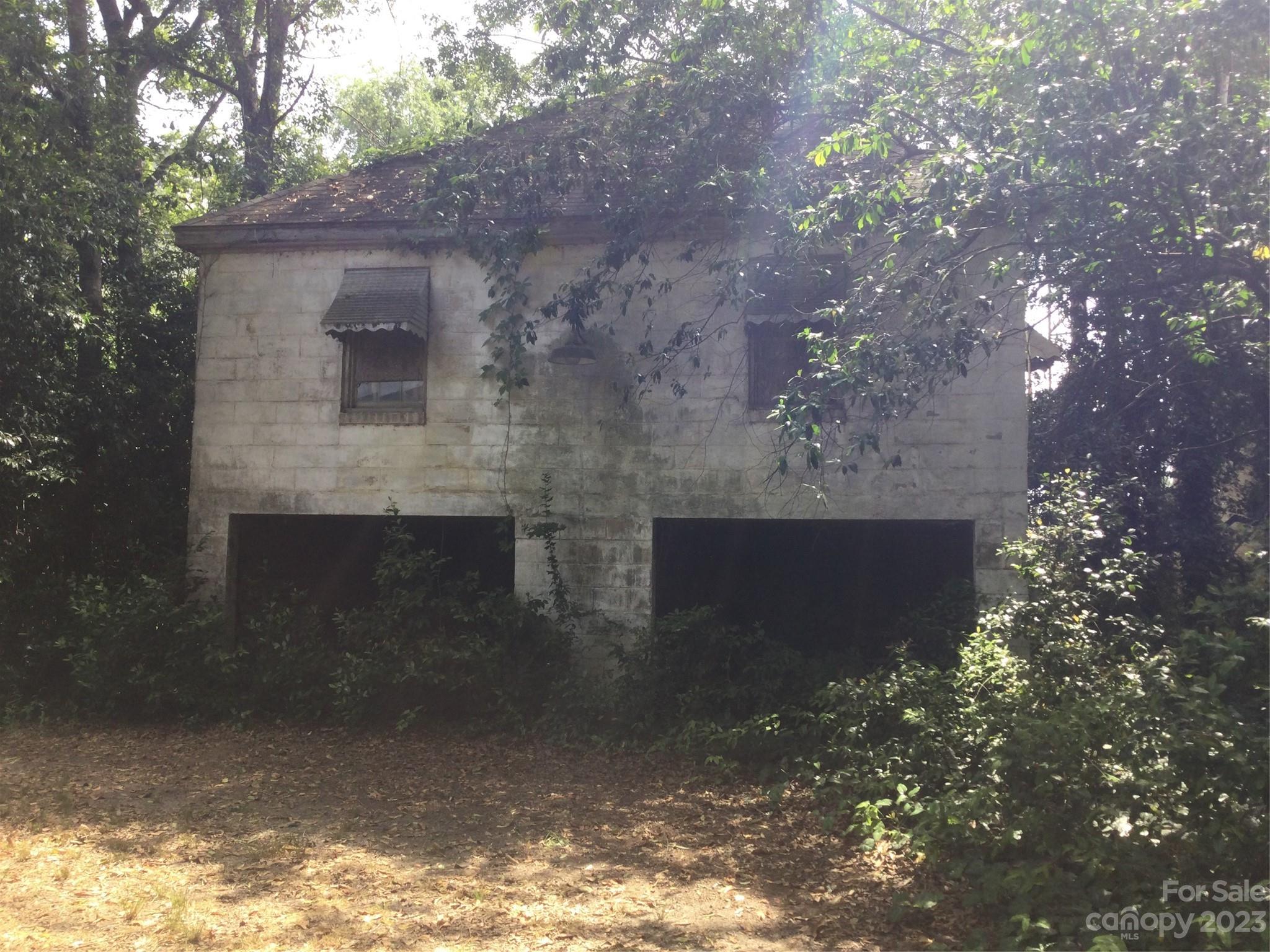 510 & 516 & 520 N Matson N Matson Street — Kershaw