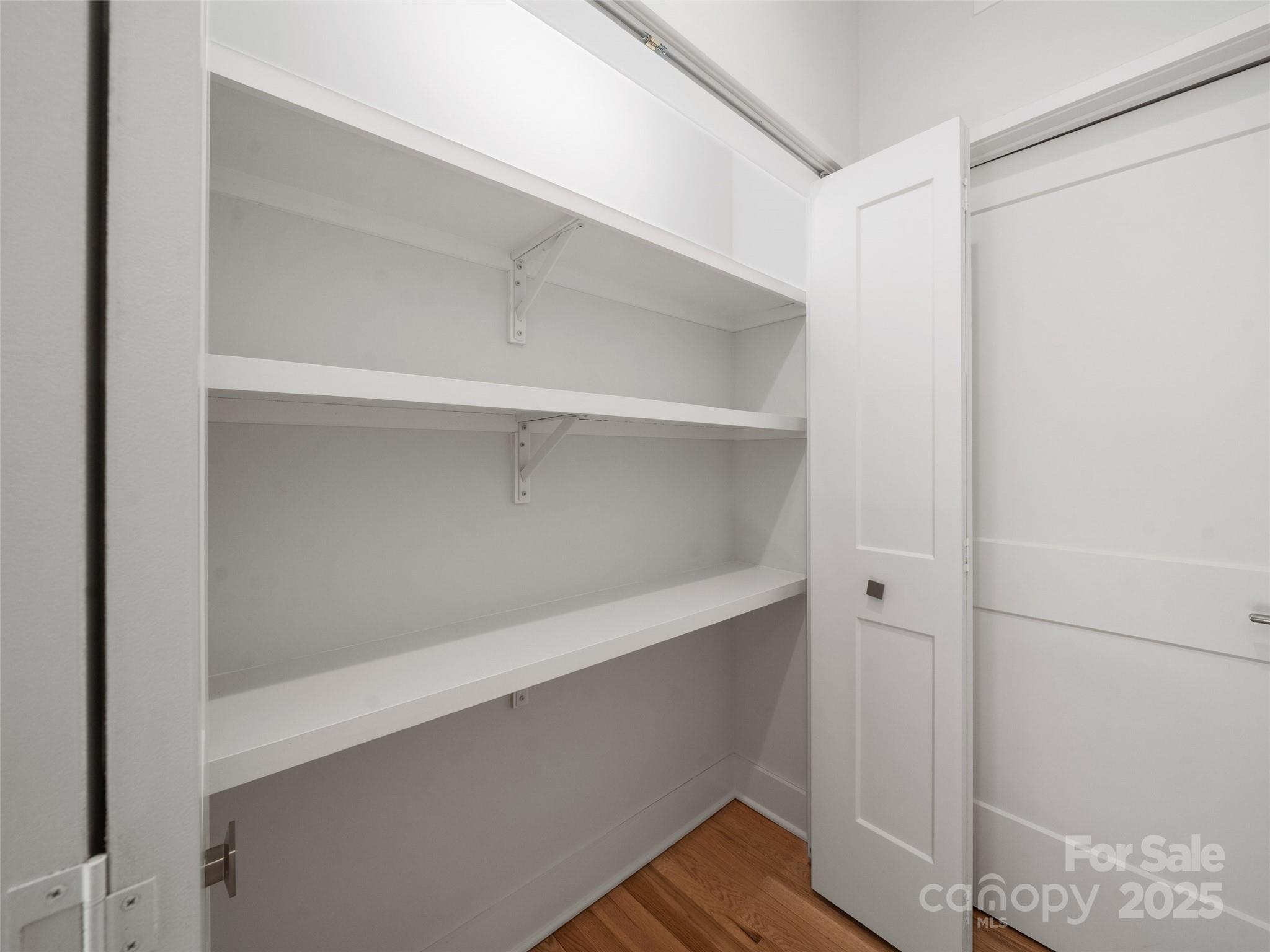 55 Skyvue Court #E — Saluda
