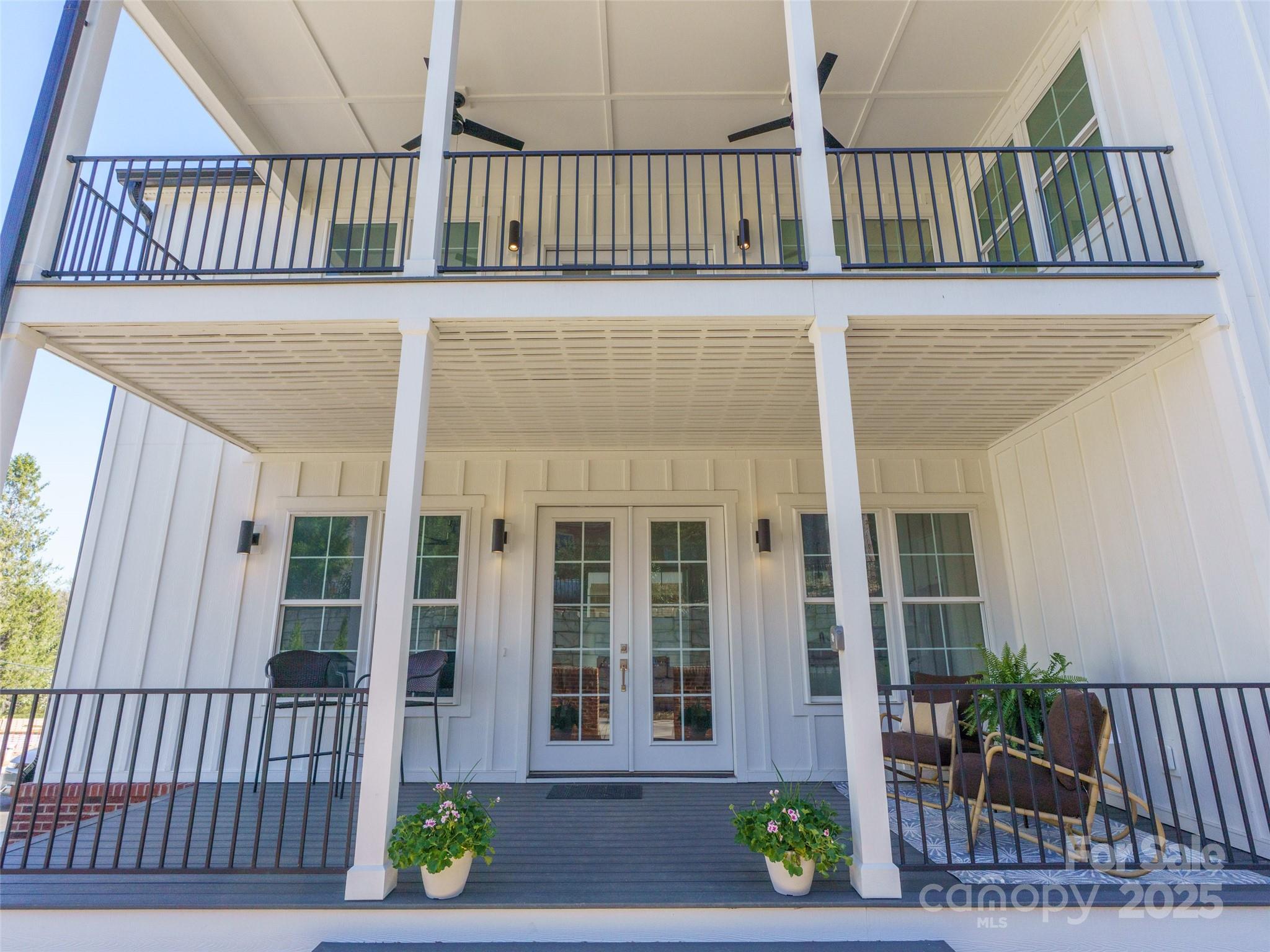 55 Skyvue Court #E — Saluda