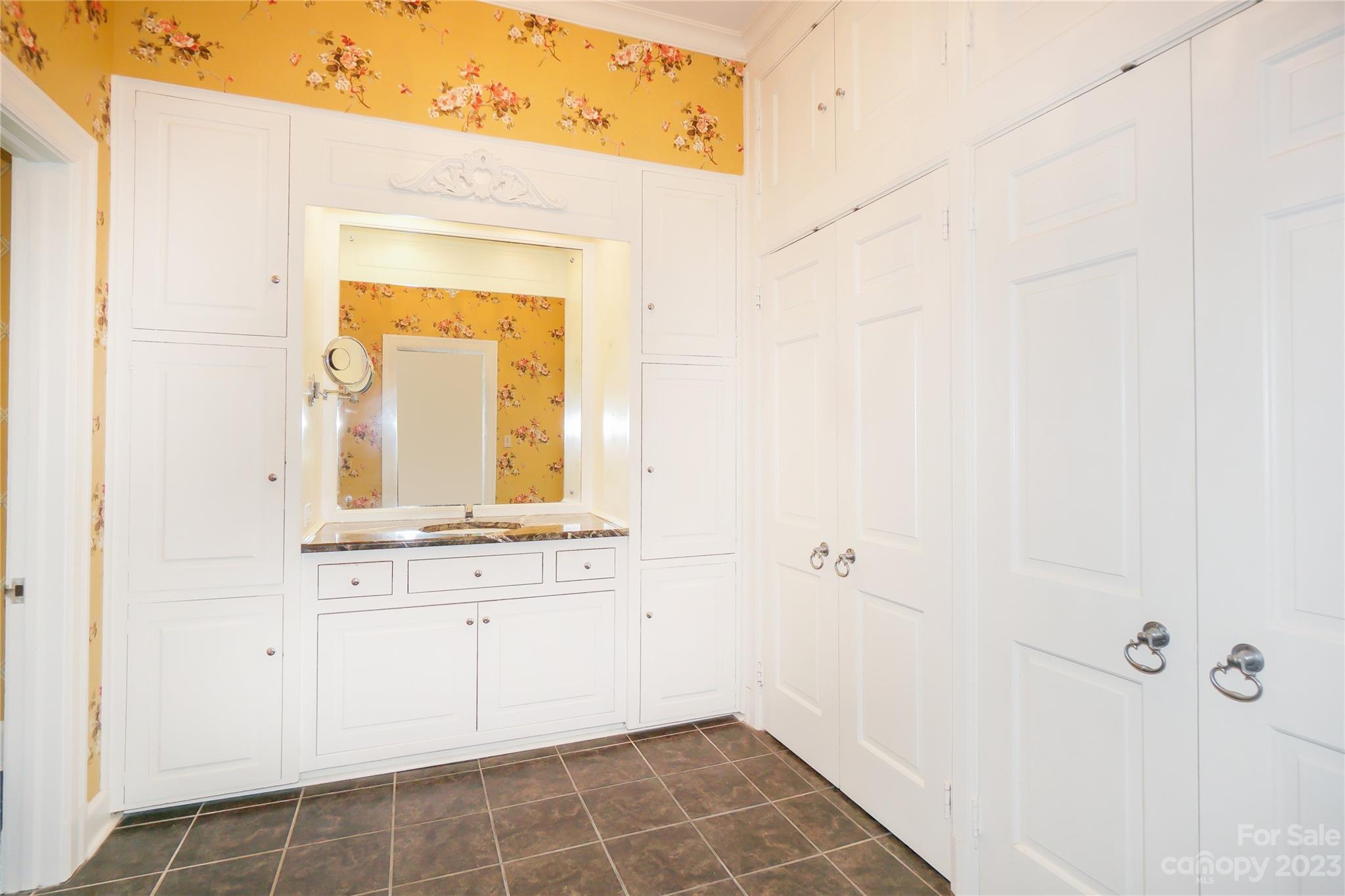620 N 9th Street #5/6 — Albemarle