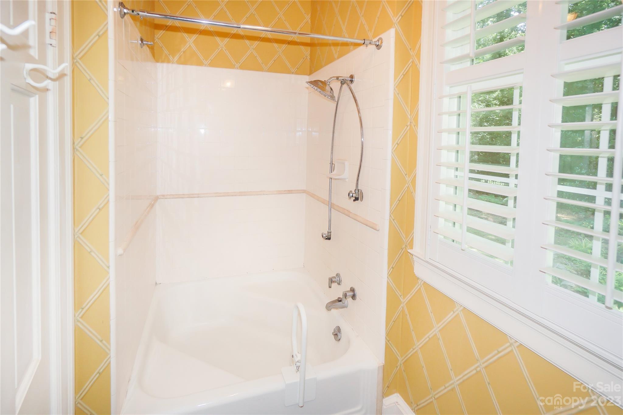 620 N 9th Street #5/6 — Albemarle