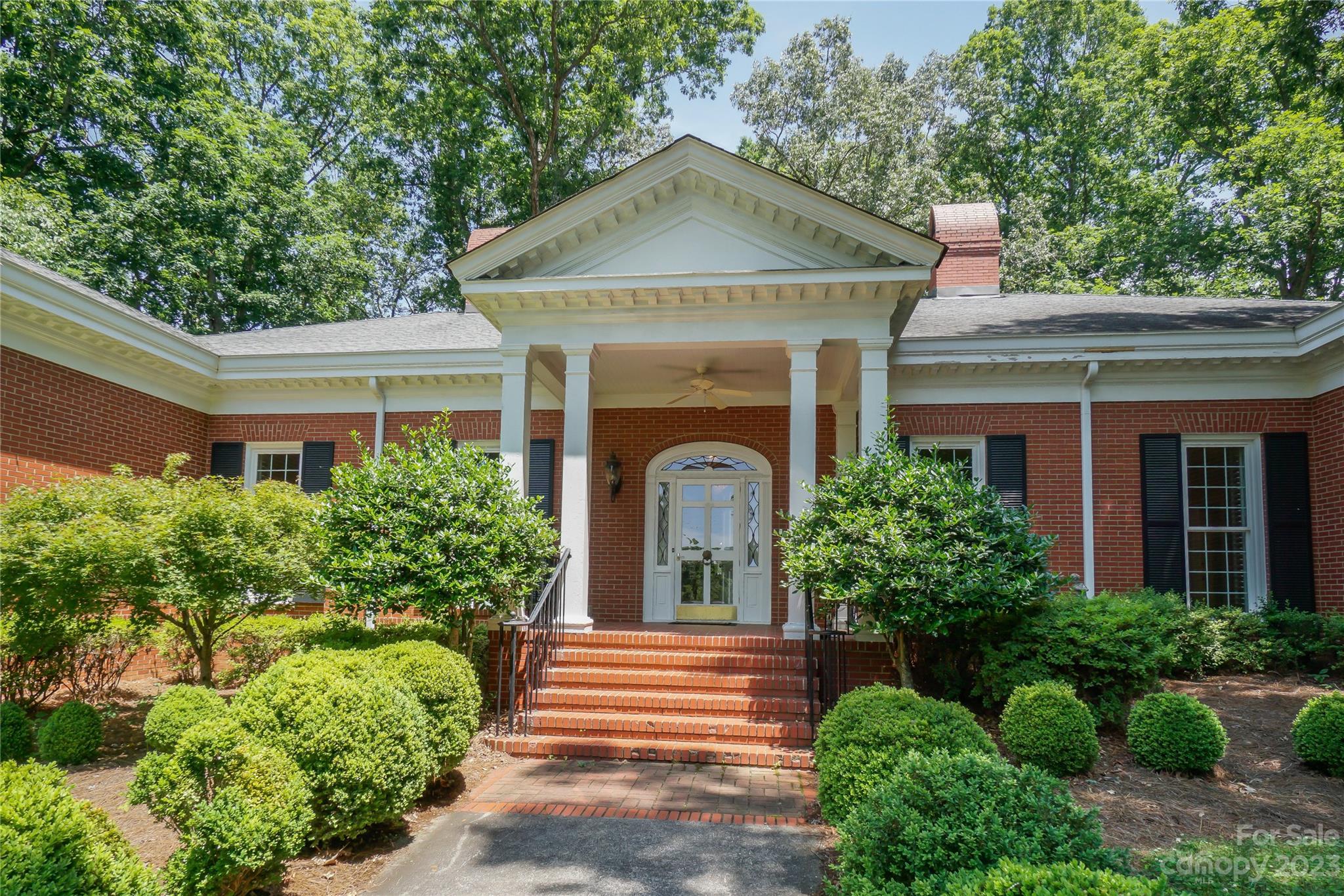 620 N 9th Street #5/6 — Albemarle