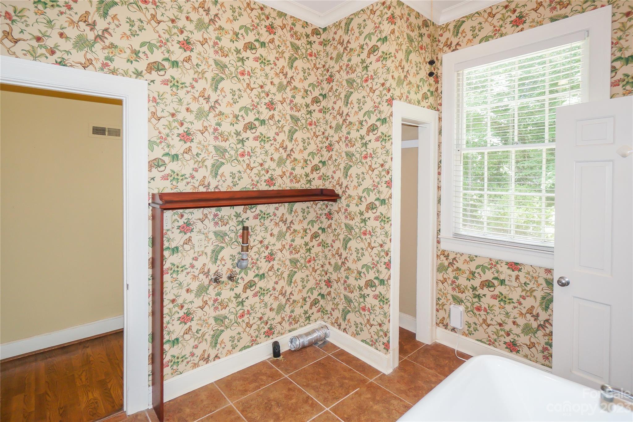 620 N 9th Street #5/6 — Albemarle