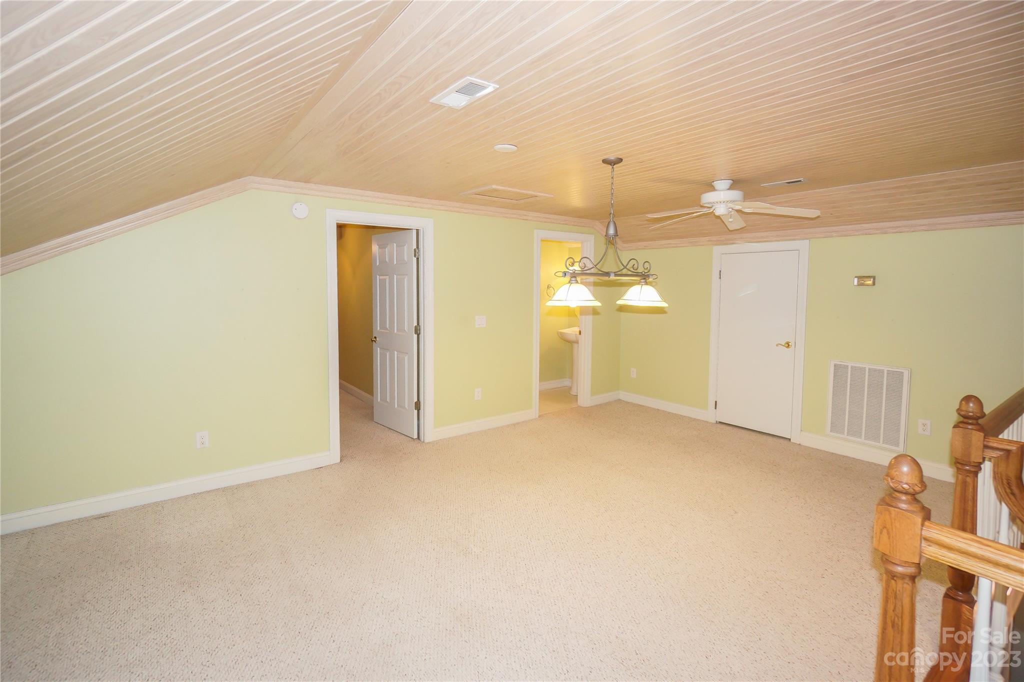 620 N 9th Street #5/6 — Albemarle