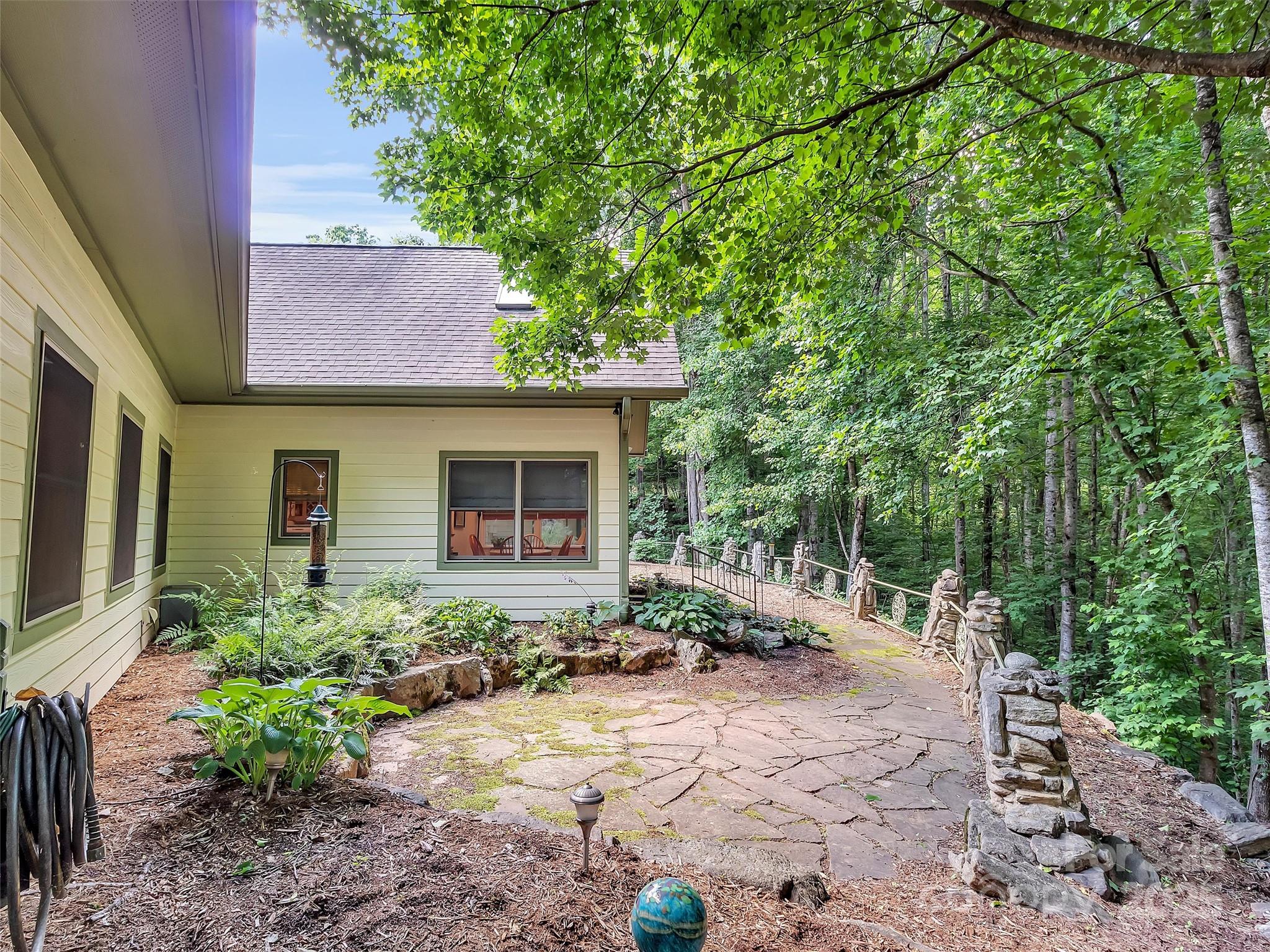 144 Ruffed Grouse Lane — Waynesville