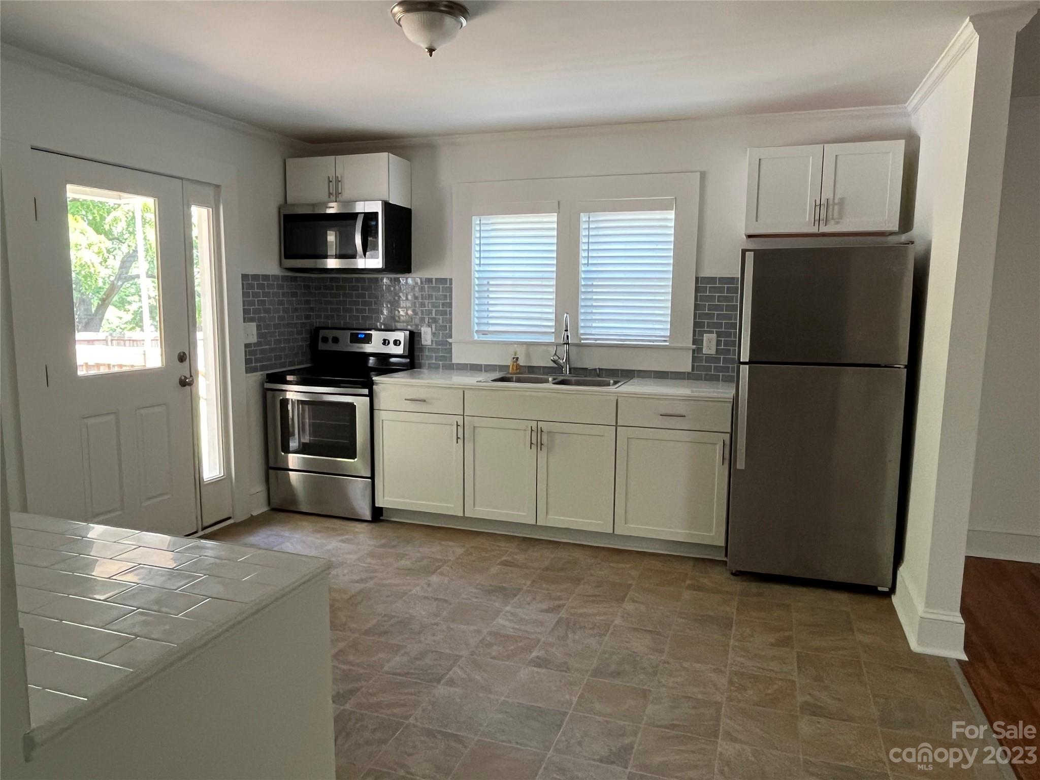 620 Central Avenue — Albemarle