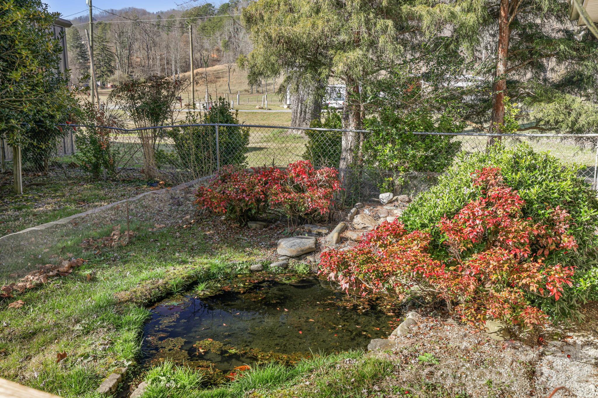 1644 West Deep Creek Road — Bryson City