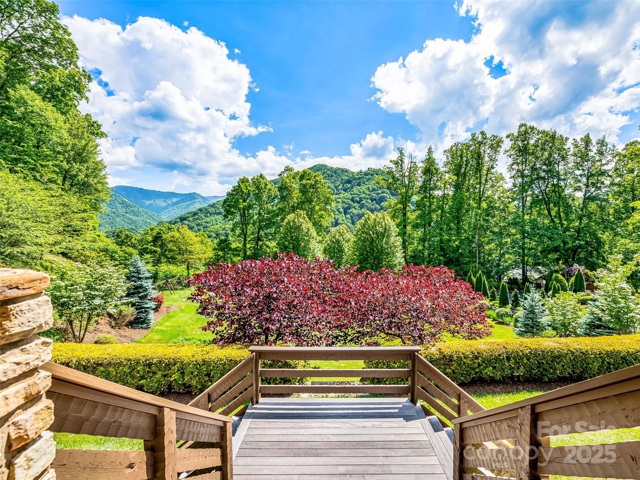 202 Emerald Lane — Maggie Valley