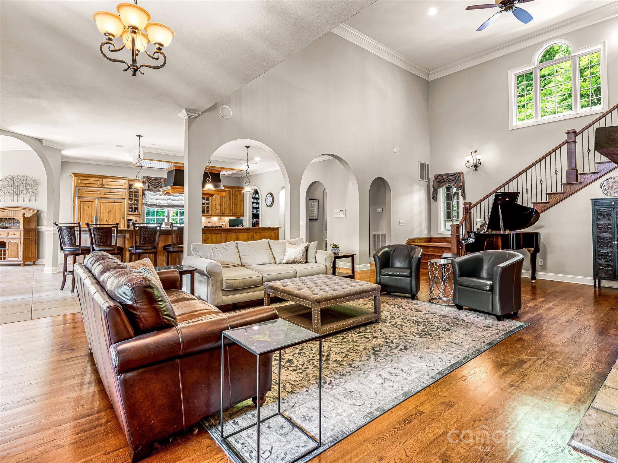 202 Emerald Lane — Maggie Valley