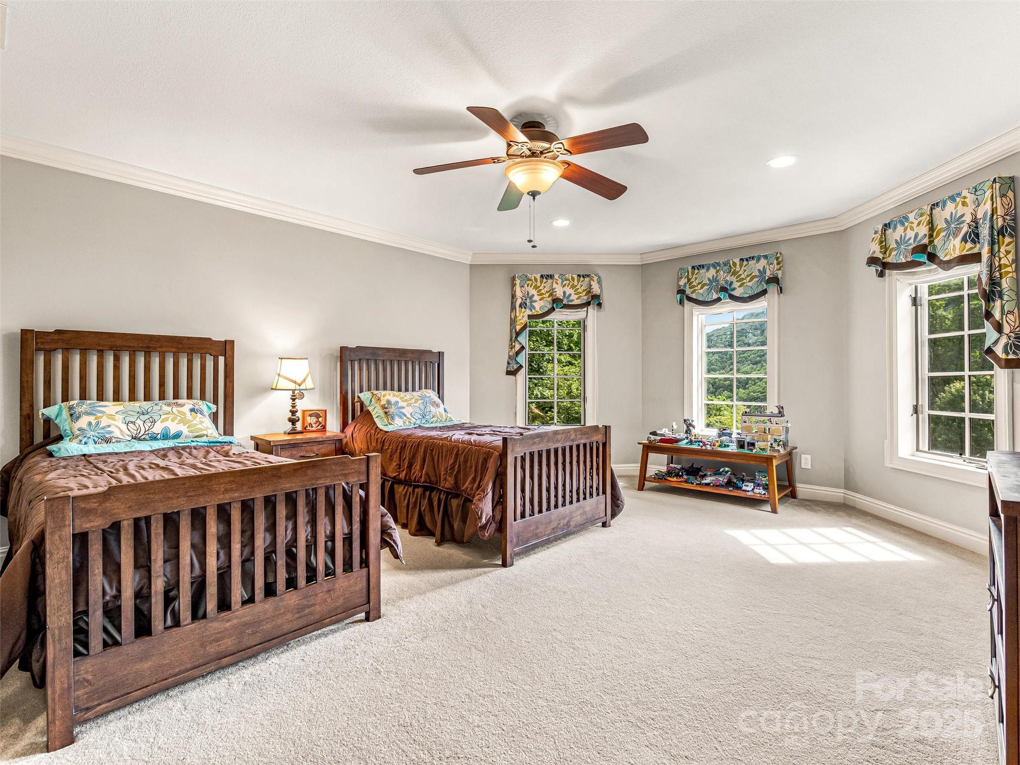 202 Emerald Lane — Maggie Valley