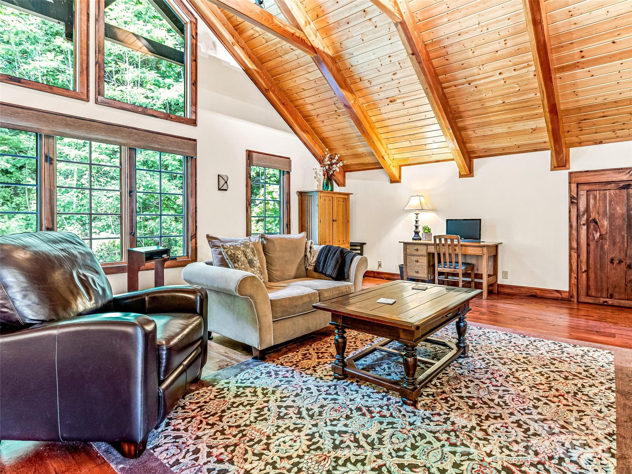 202 Emerald Lane — Maggie Valley