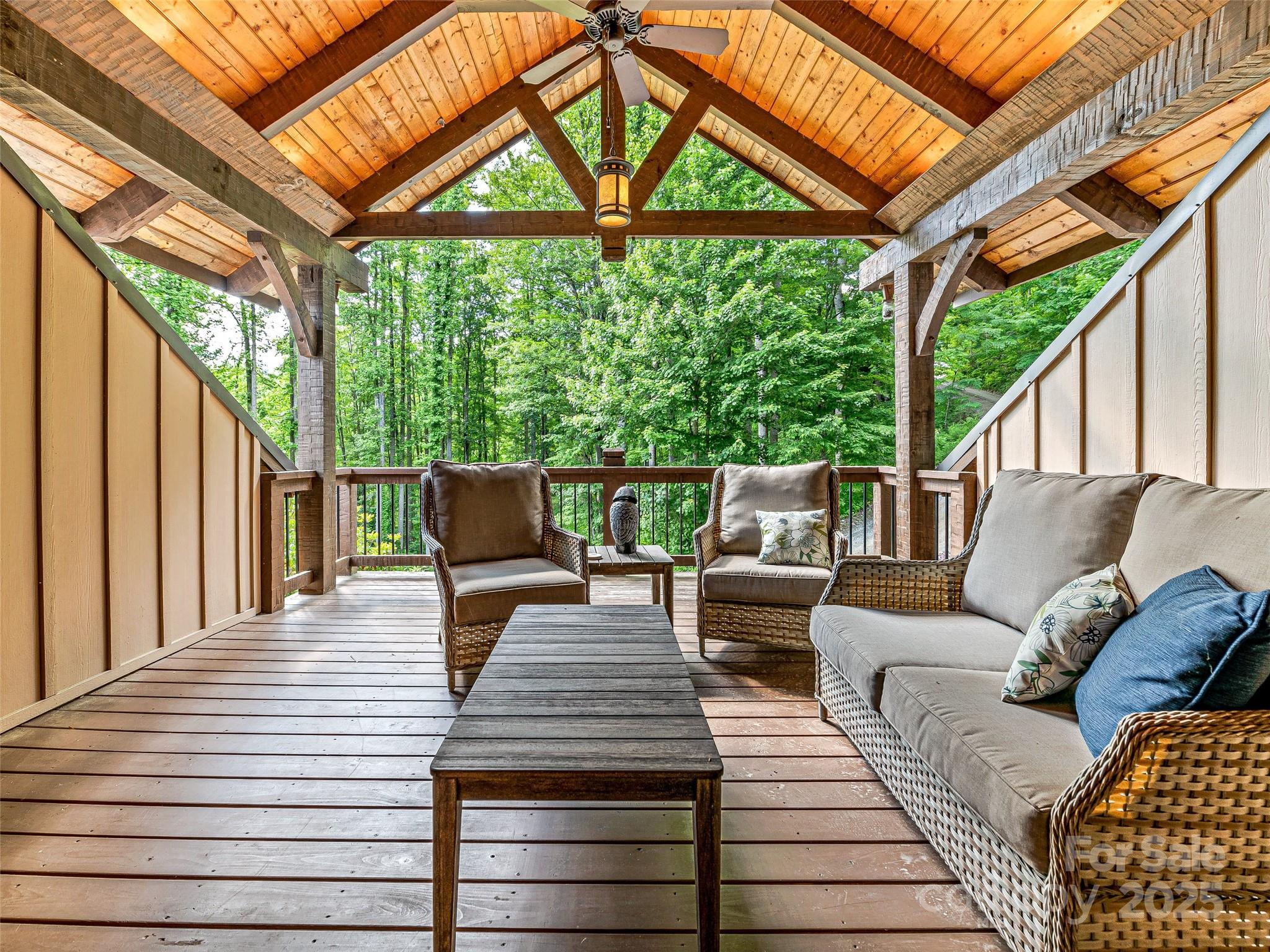 202 Emerald Lane — Maggie Valley