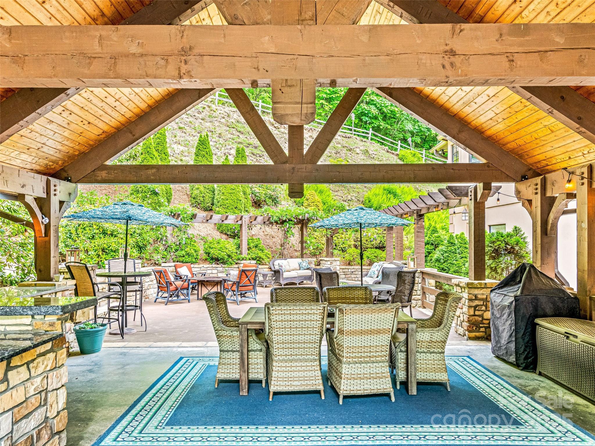 202 Emerald Lane — Maggie Valley