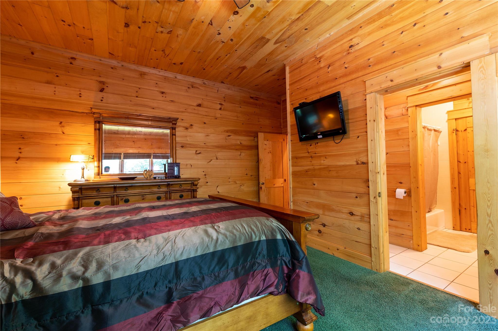 120 Brookwood Lane — Burnsville
