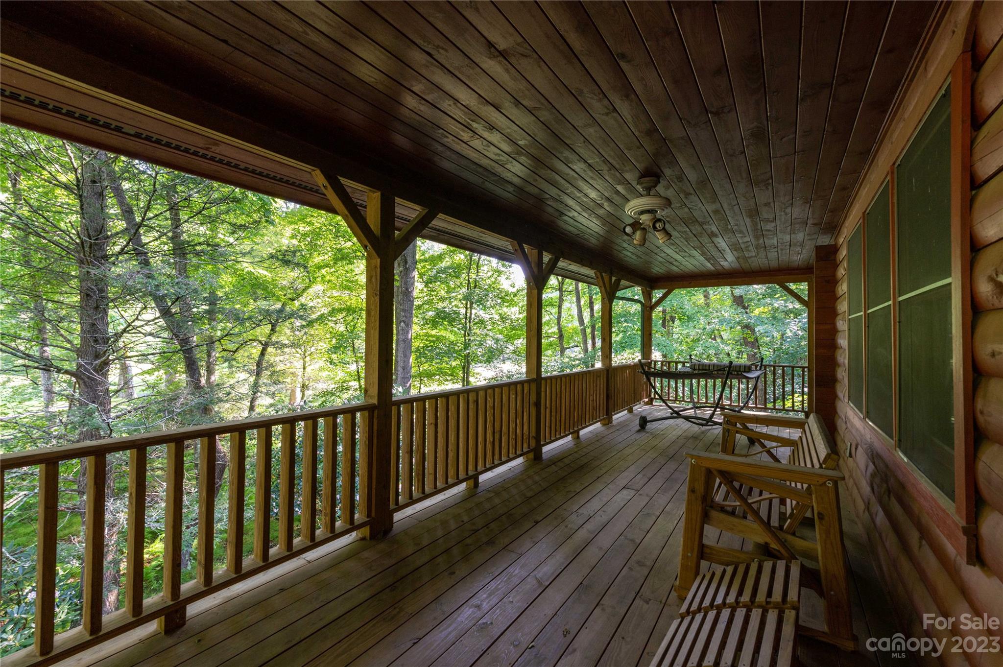 120 Brookwood Lane — Burnsville