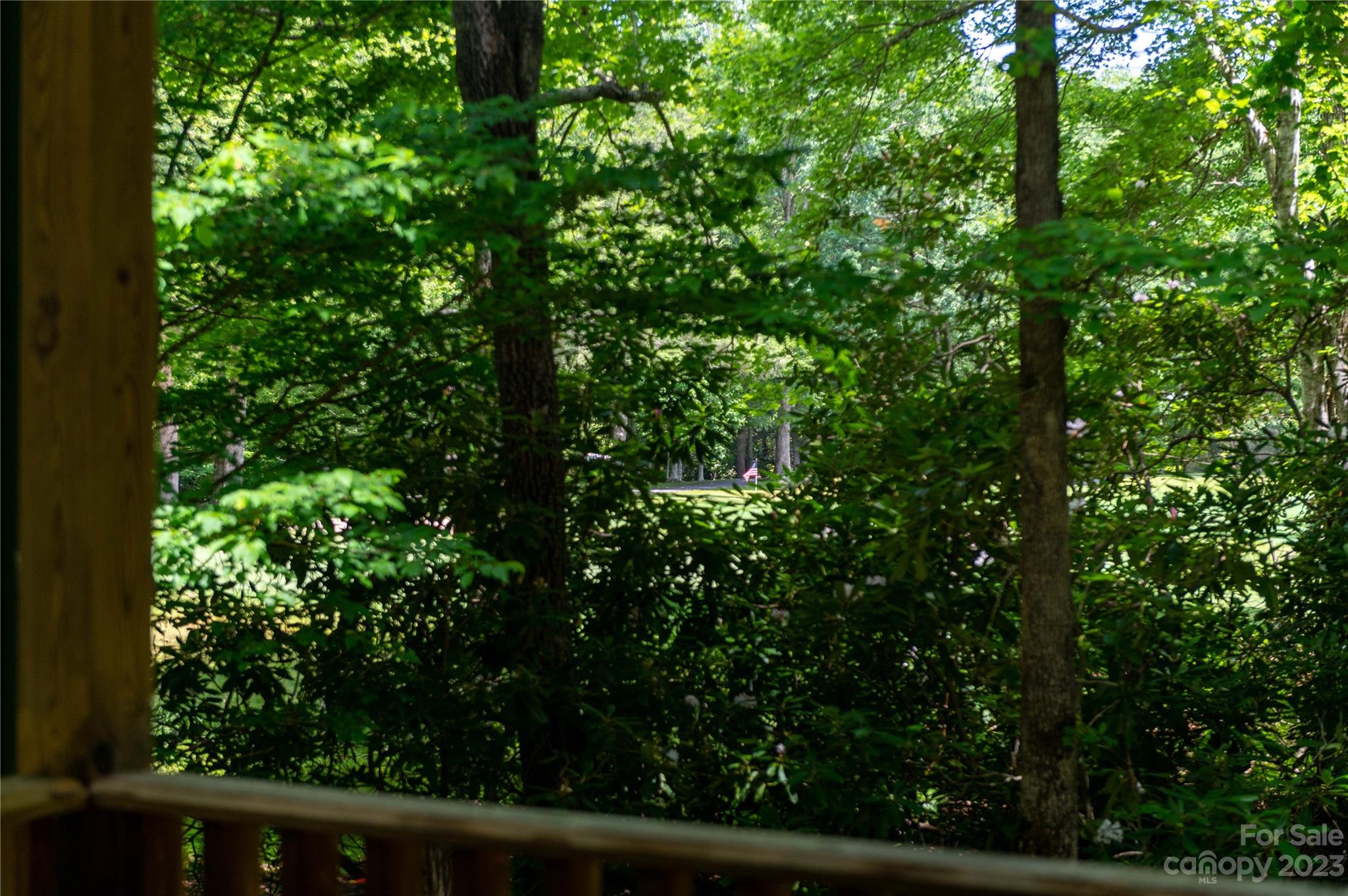 120 Brookwood Lane — Burnsville