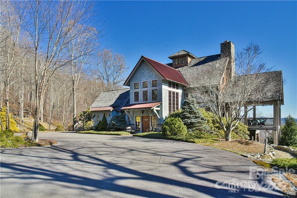 580 Freemont Drive — Leicester