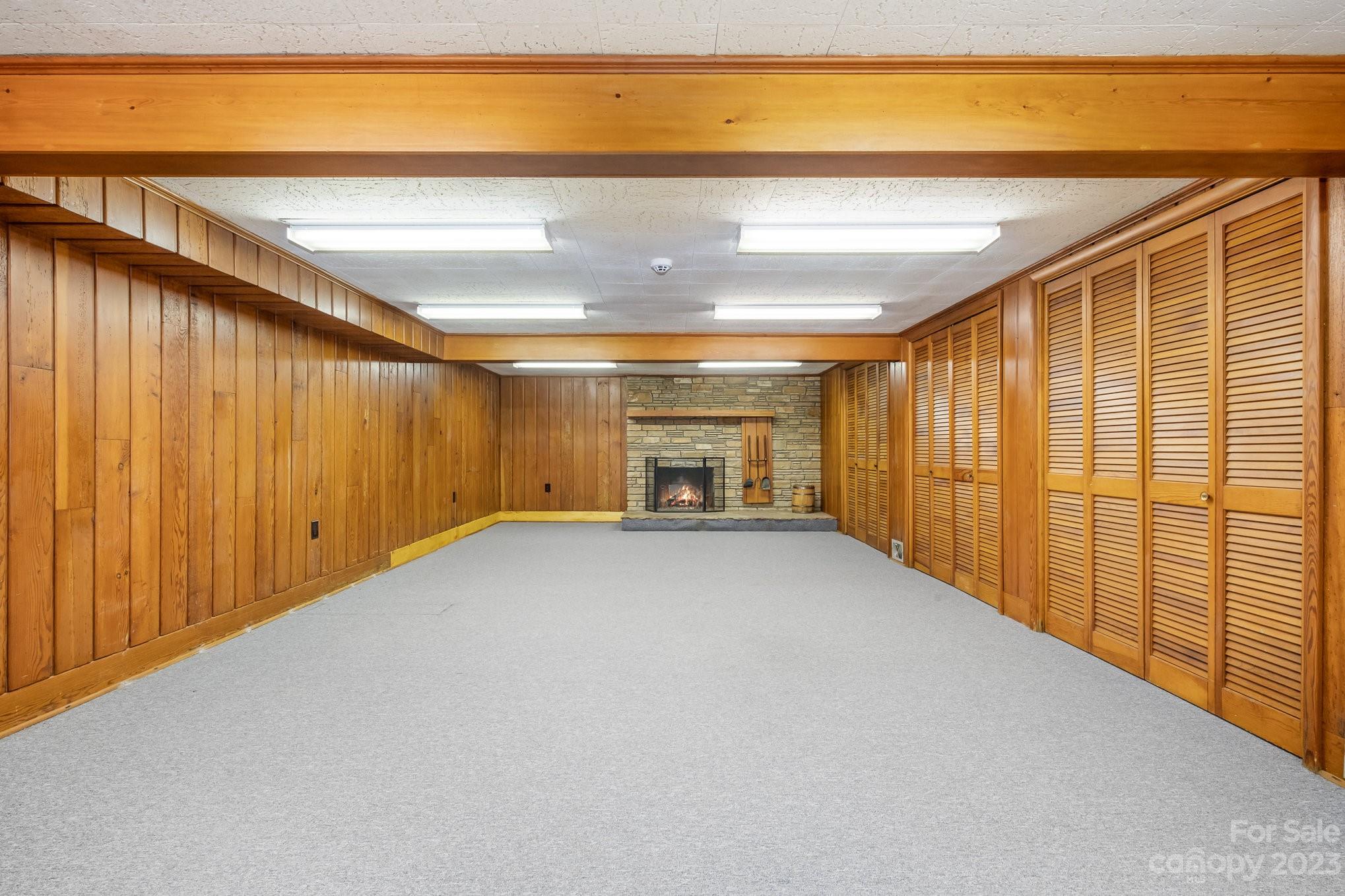 2756 Peachtree Road — Statesville