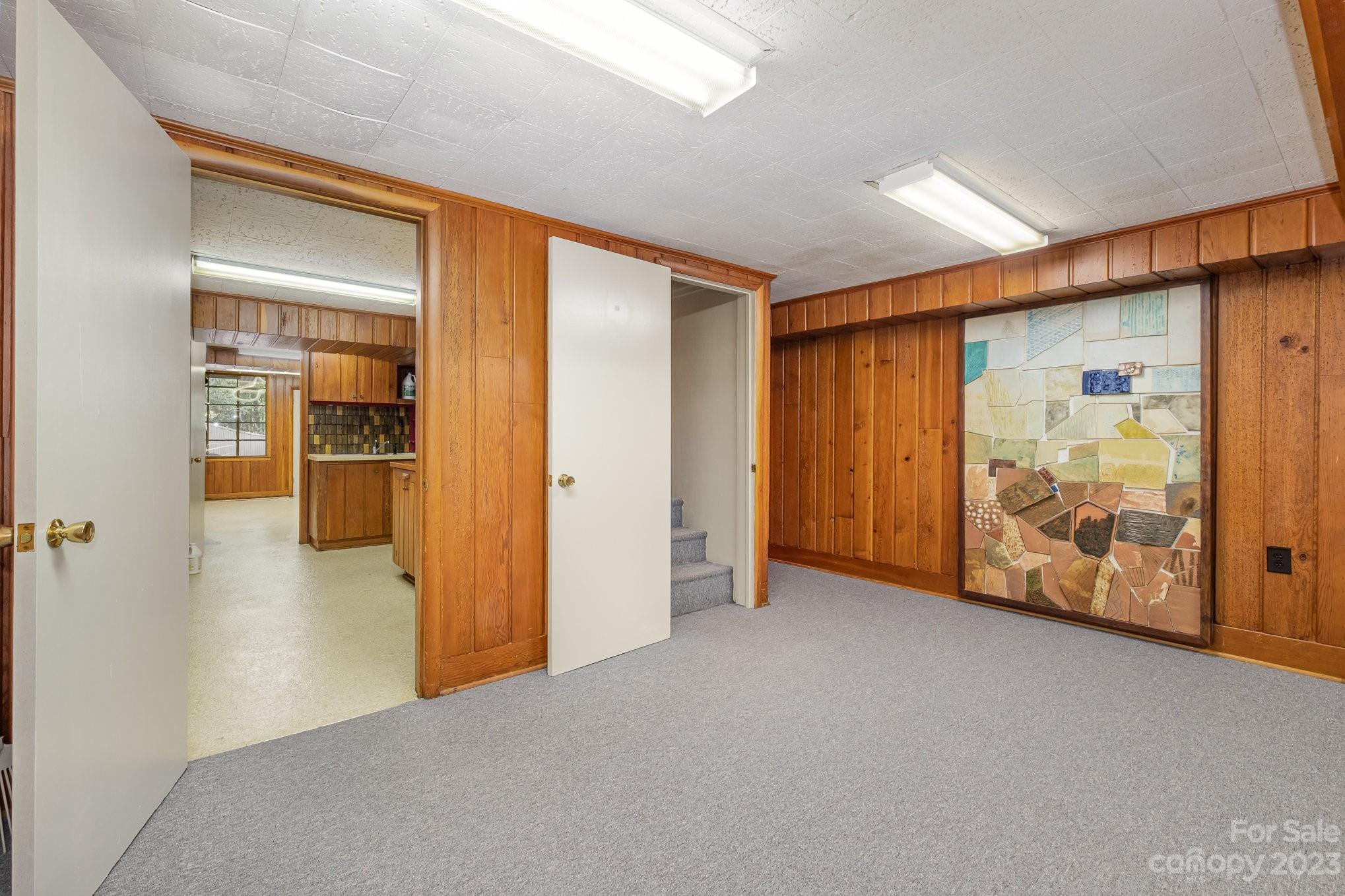 2756 Peachtree Road — Statesville