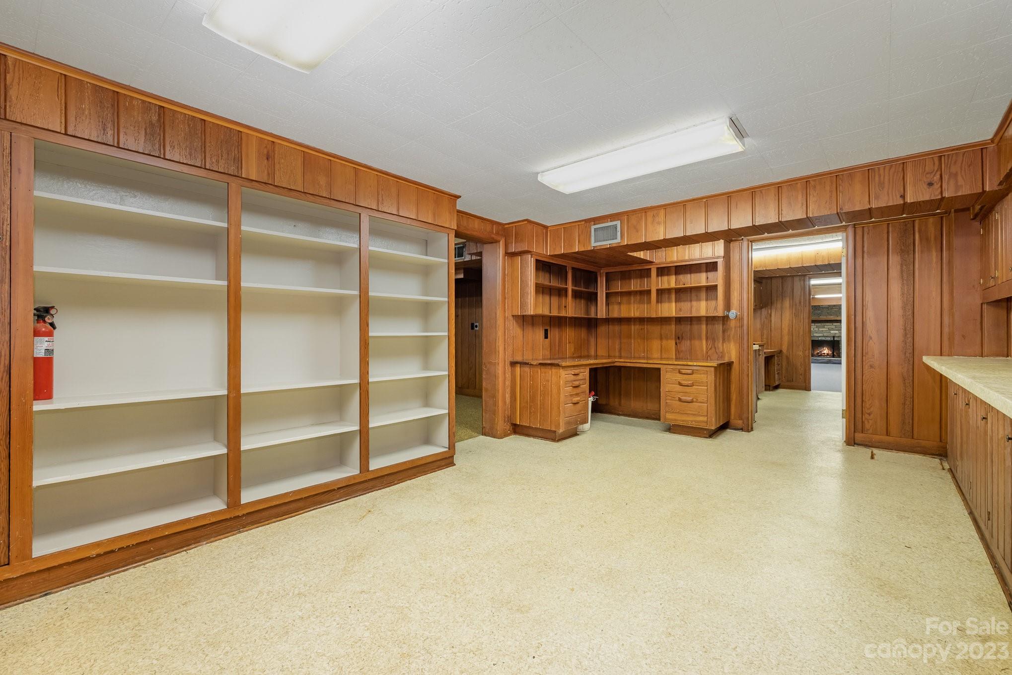2756 Peachtree Road — Statesville