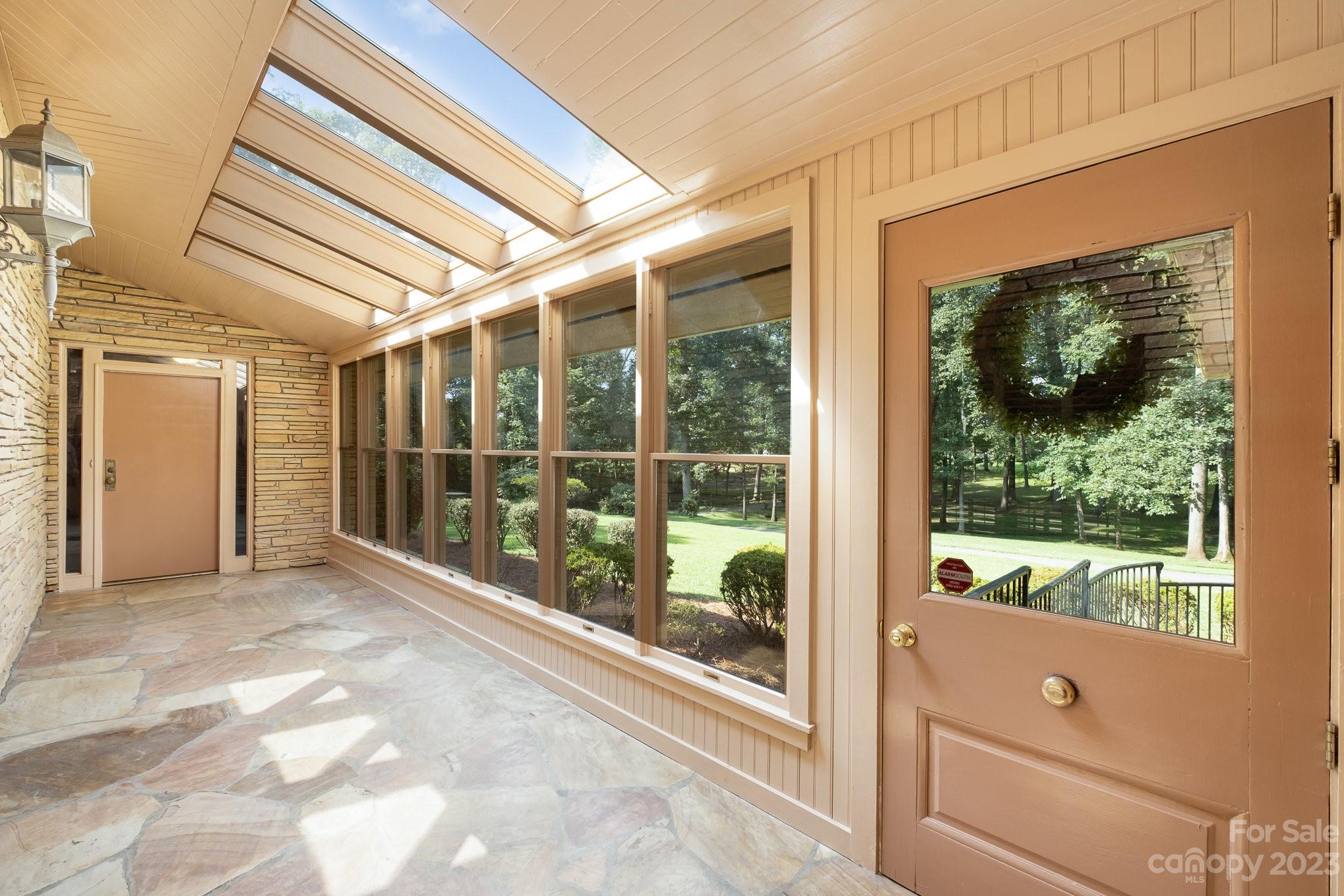 2756 Peachtree Road — Statesville