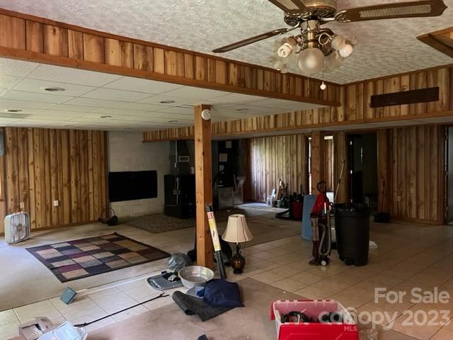 2752 Old Highway 221 None S — Marion