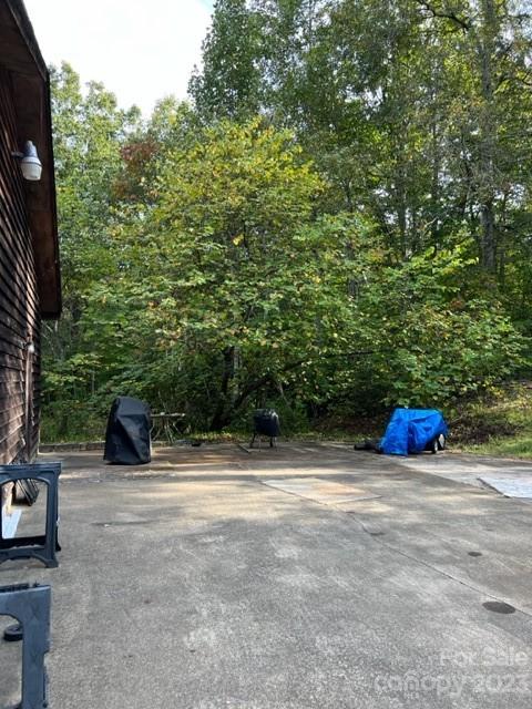 2752 Old Highway 221 None S — Marion
