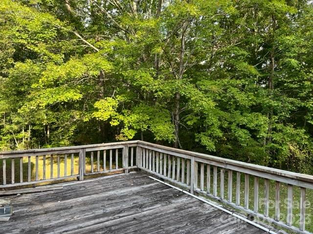2752 Old Highway 221 None S — Marion