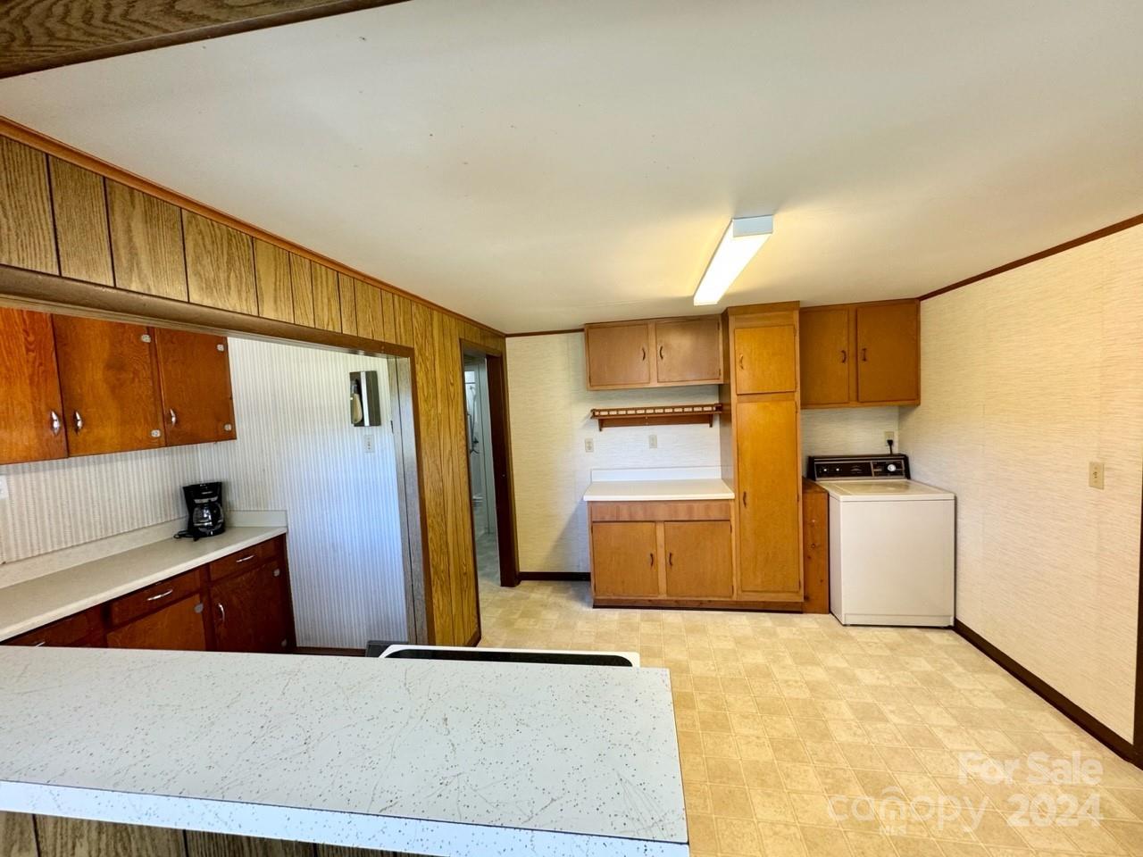565 Neely Road — Brevard