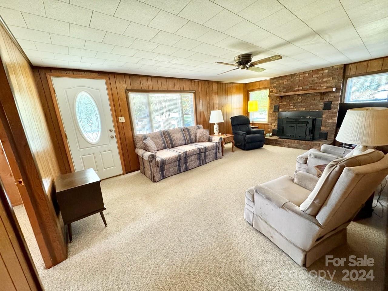565 Neely Road — Brevard