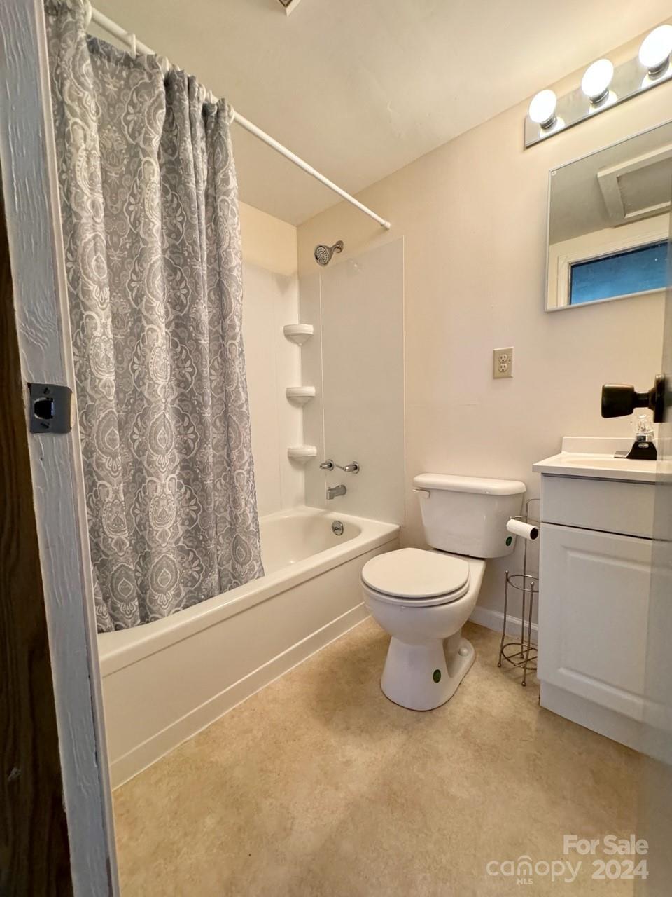 565 Neely Road — Brevard