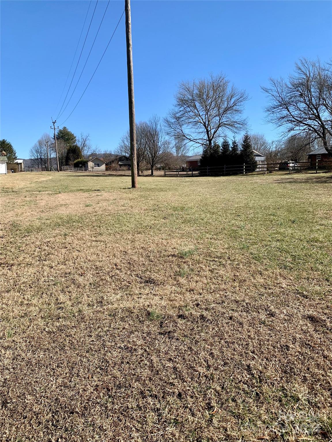 565 Neely Road — Brevard