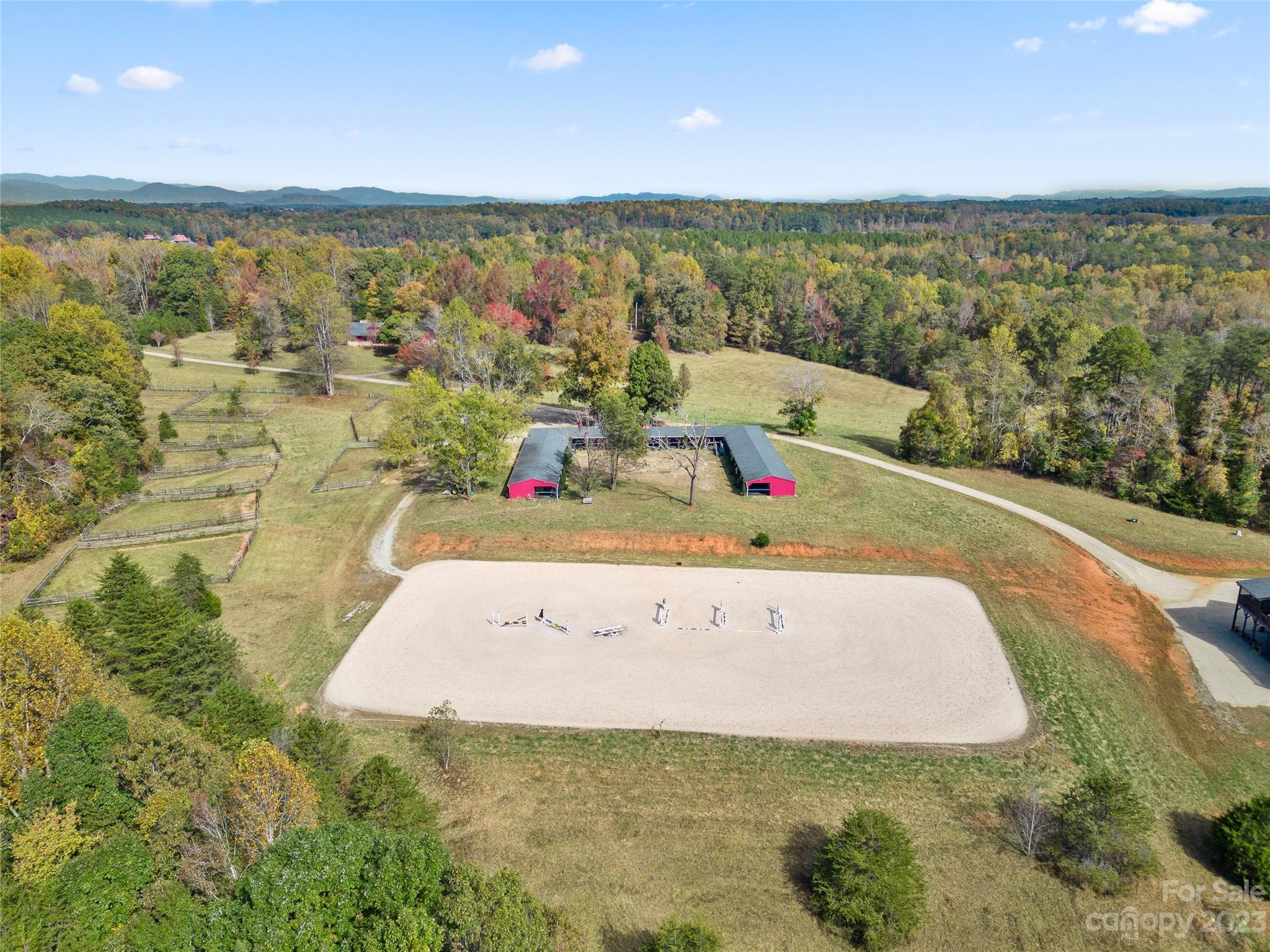 1642 Smith Waldrop Road — Mill Spring