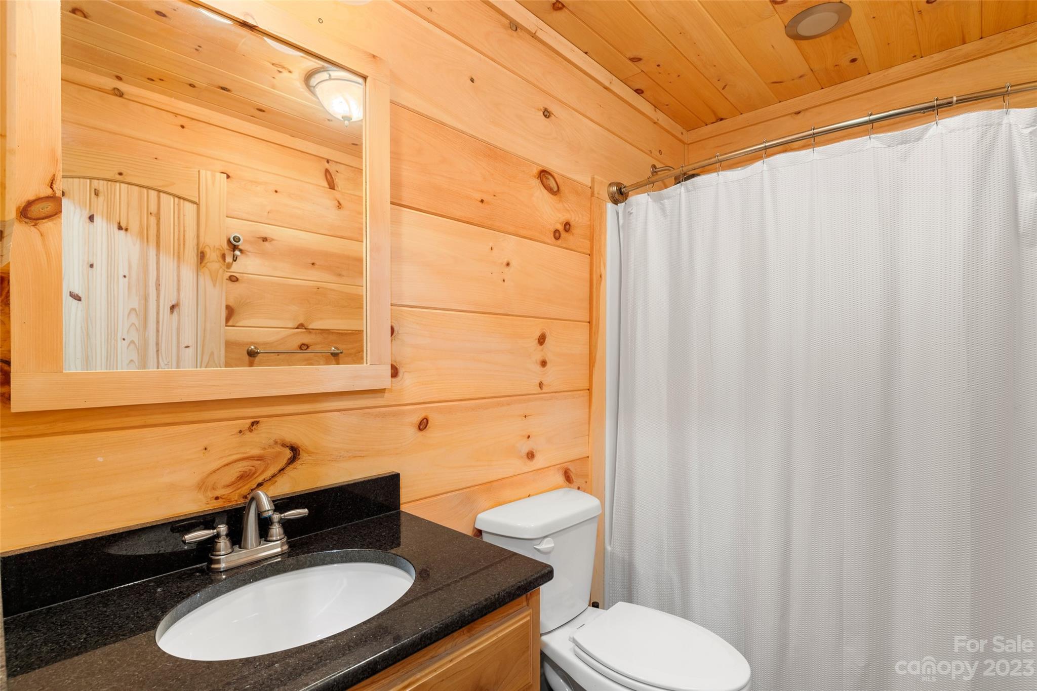 1642 Smith Waldrop Road — Mill Spring