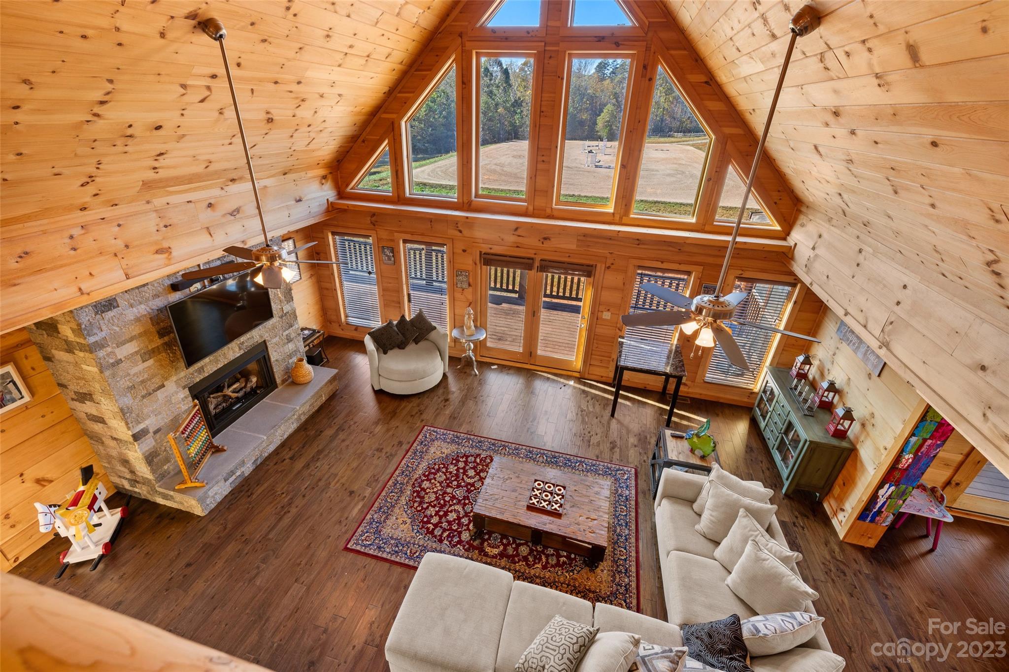 1642 Smith Waldrop Road — Mill Spring