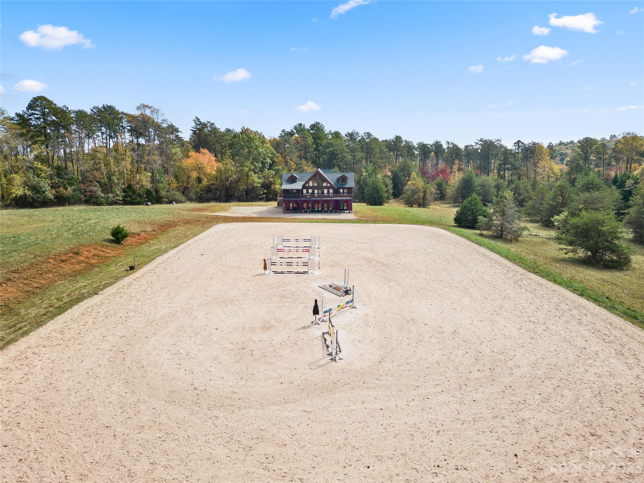 1642 Smith Waldrop Road — Mill Spring