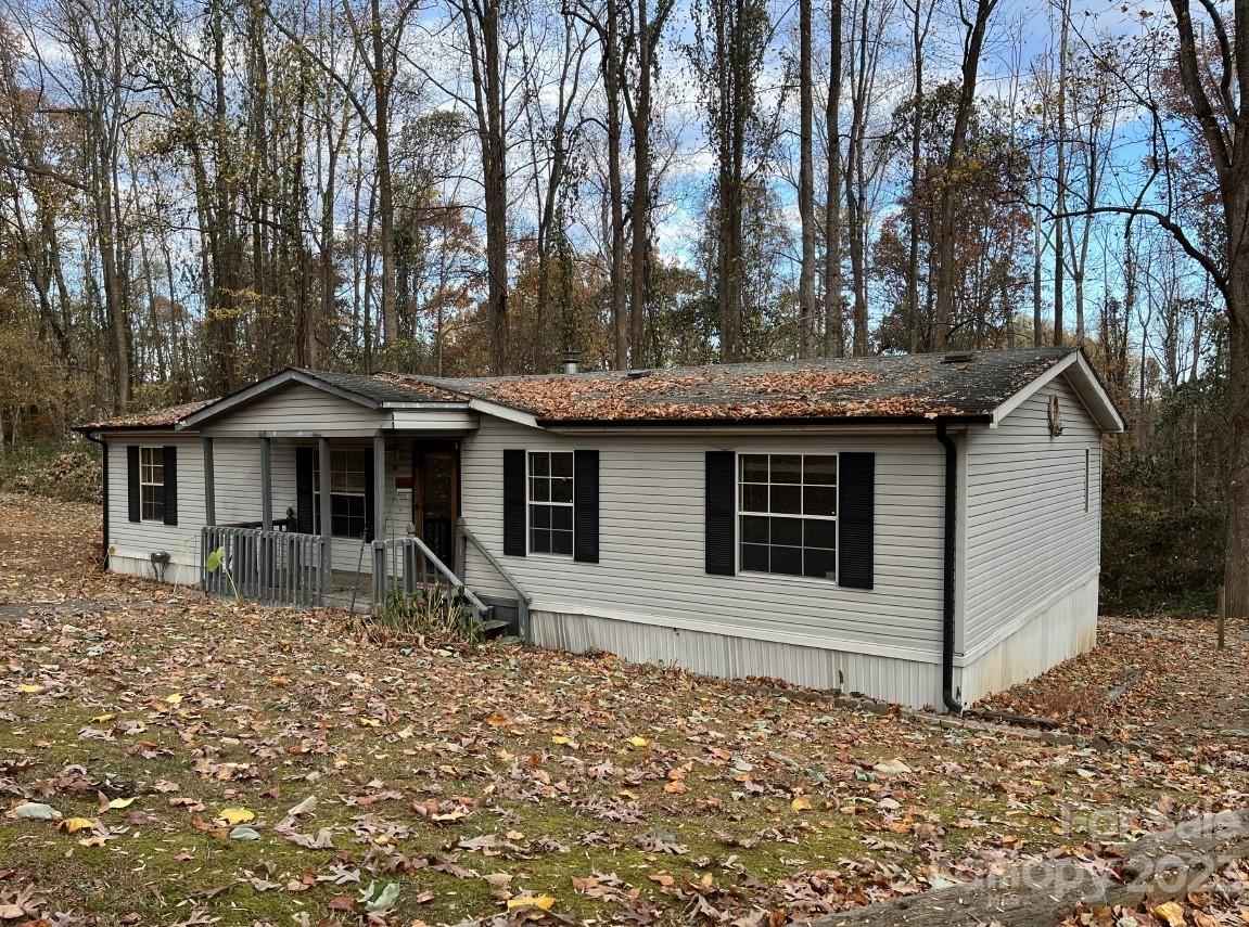 60 Shadowwood Drive — Taylorsville