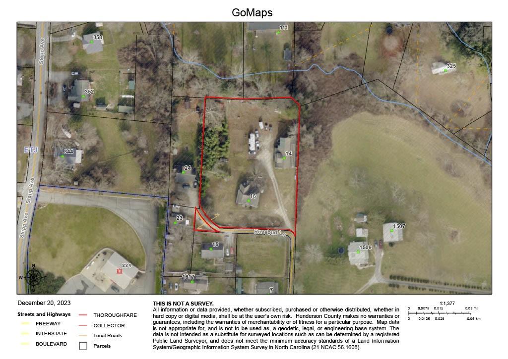14 & 16 Rosebud Lane — Hendersonville