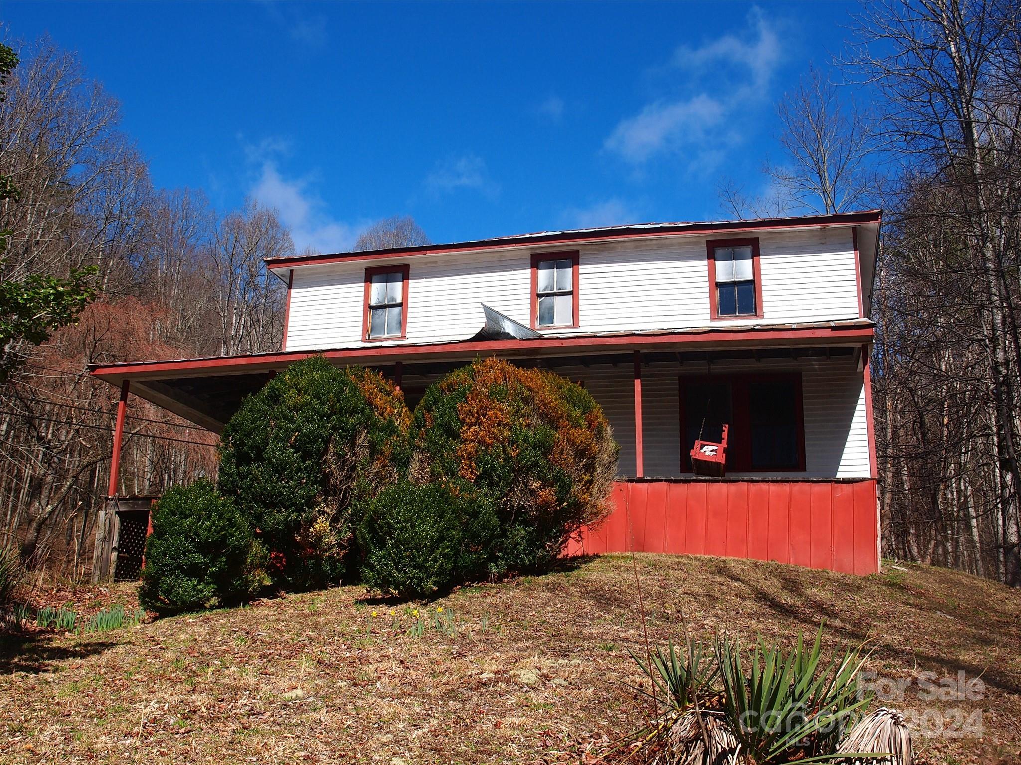 664 Woodfin Road — Sylva