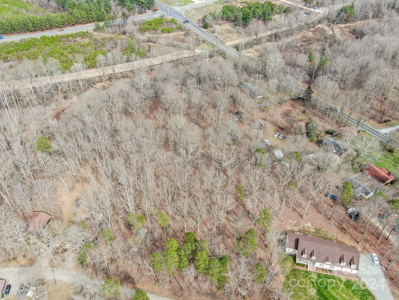 1095 Mount Ulla Highway — Mooresville