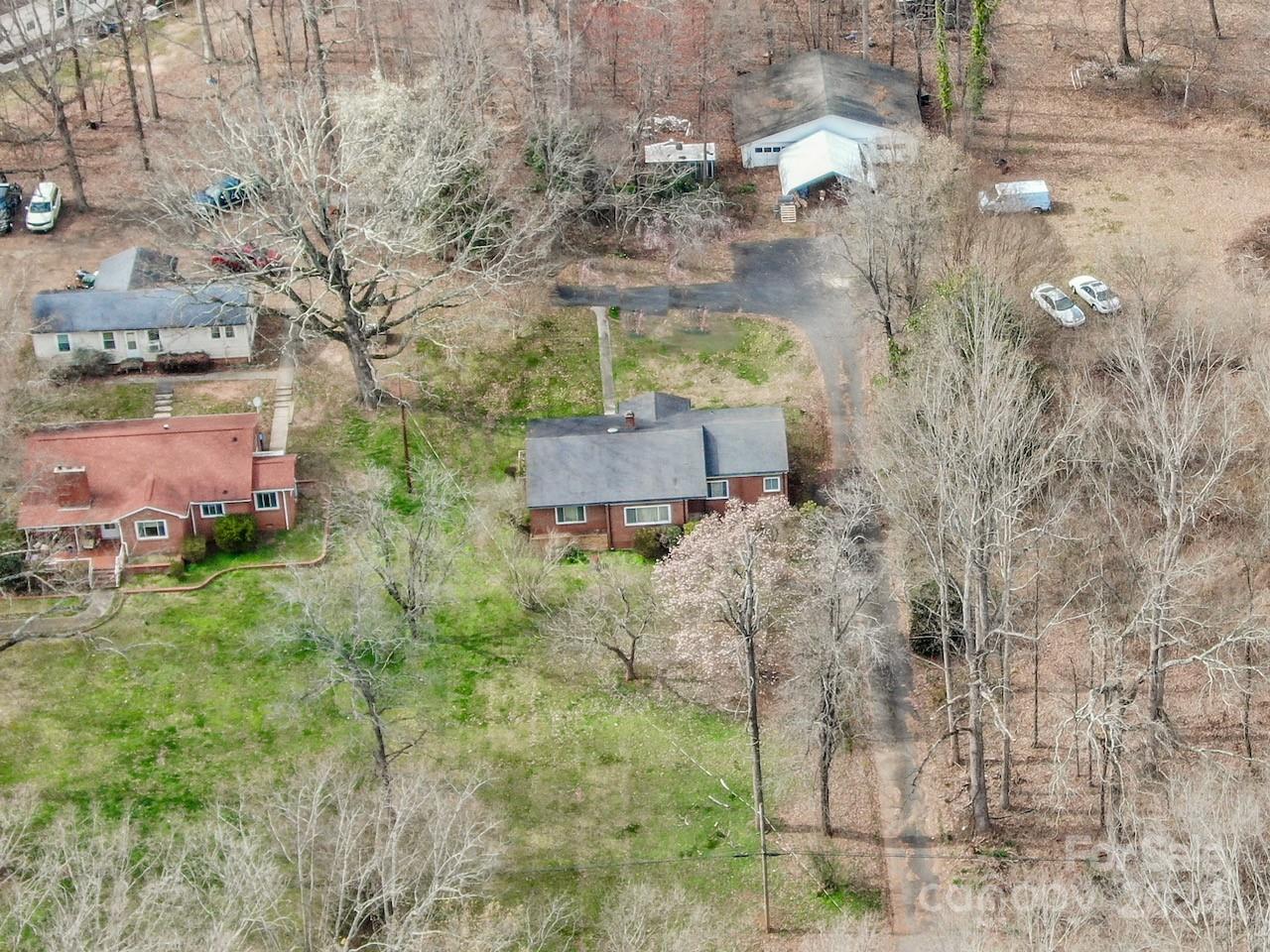 1095 Mount Ulla Highway — Mooresville