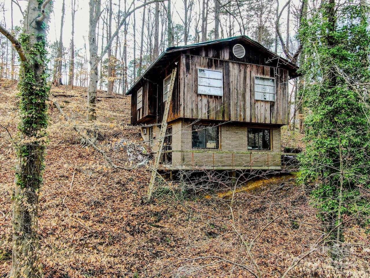 156 Beaten Path Road — Mooresville