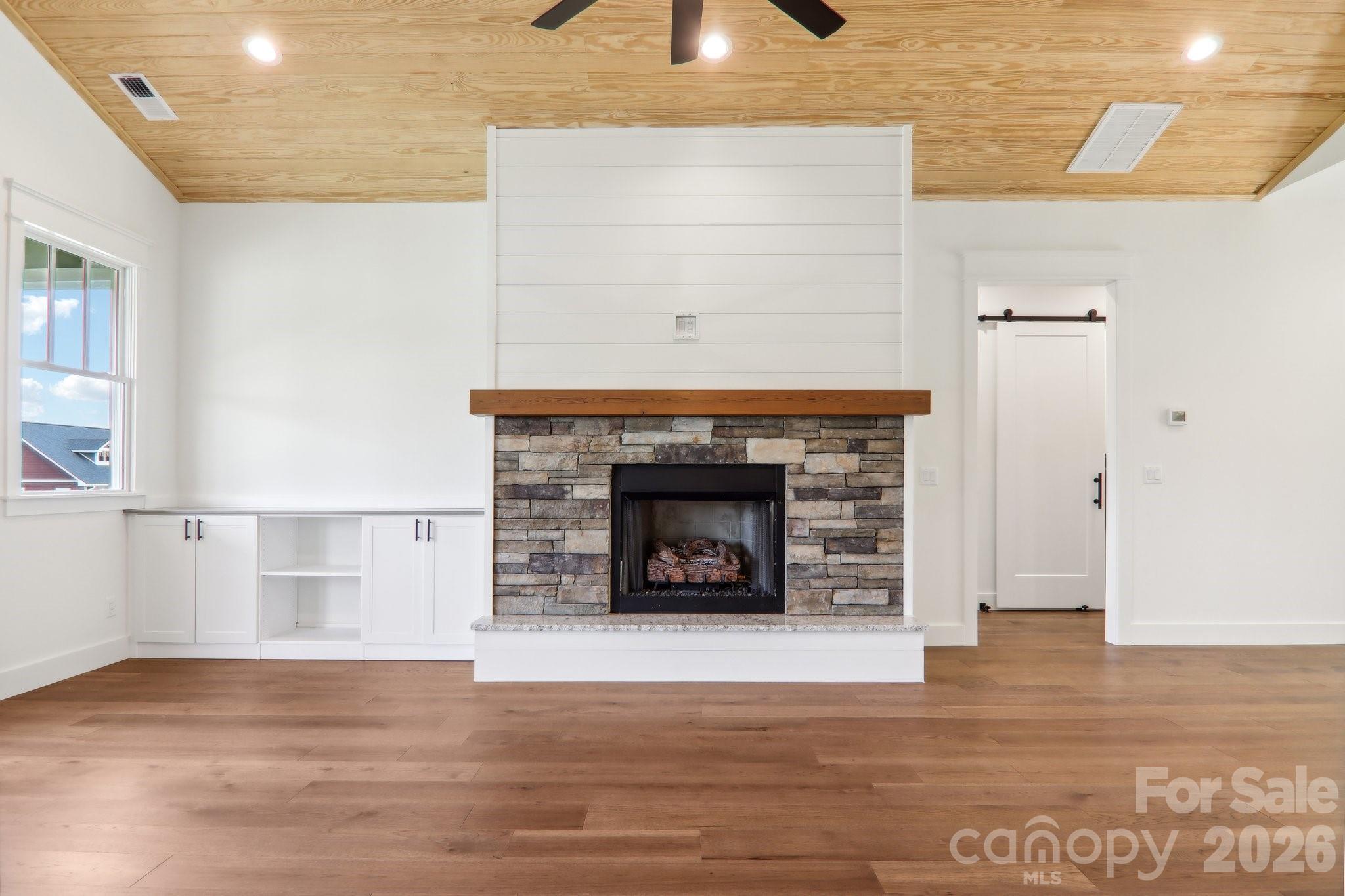 62 Maple Knoll Drive — Hendersonville