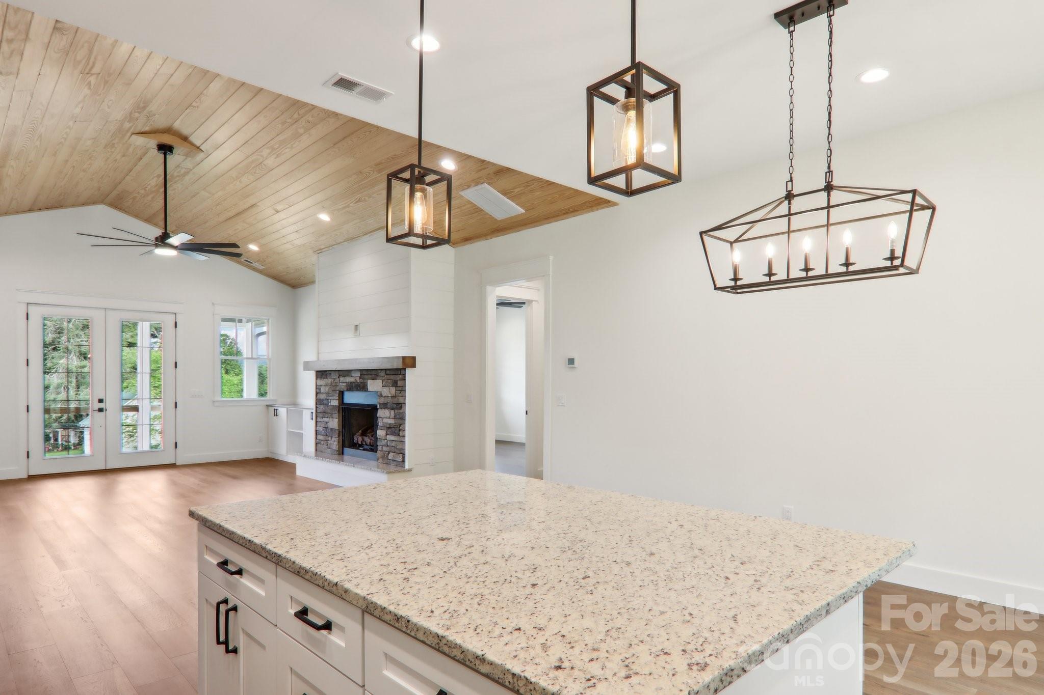 62 Maple Knoll Drive — Hendersonville