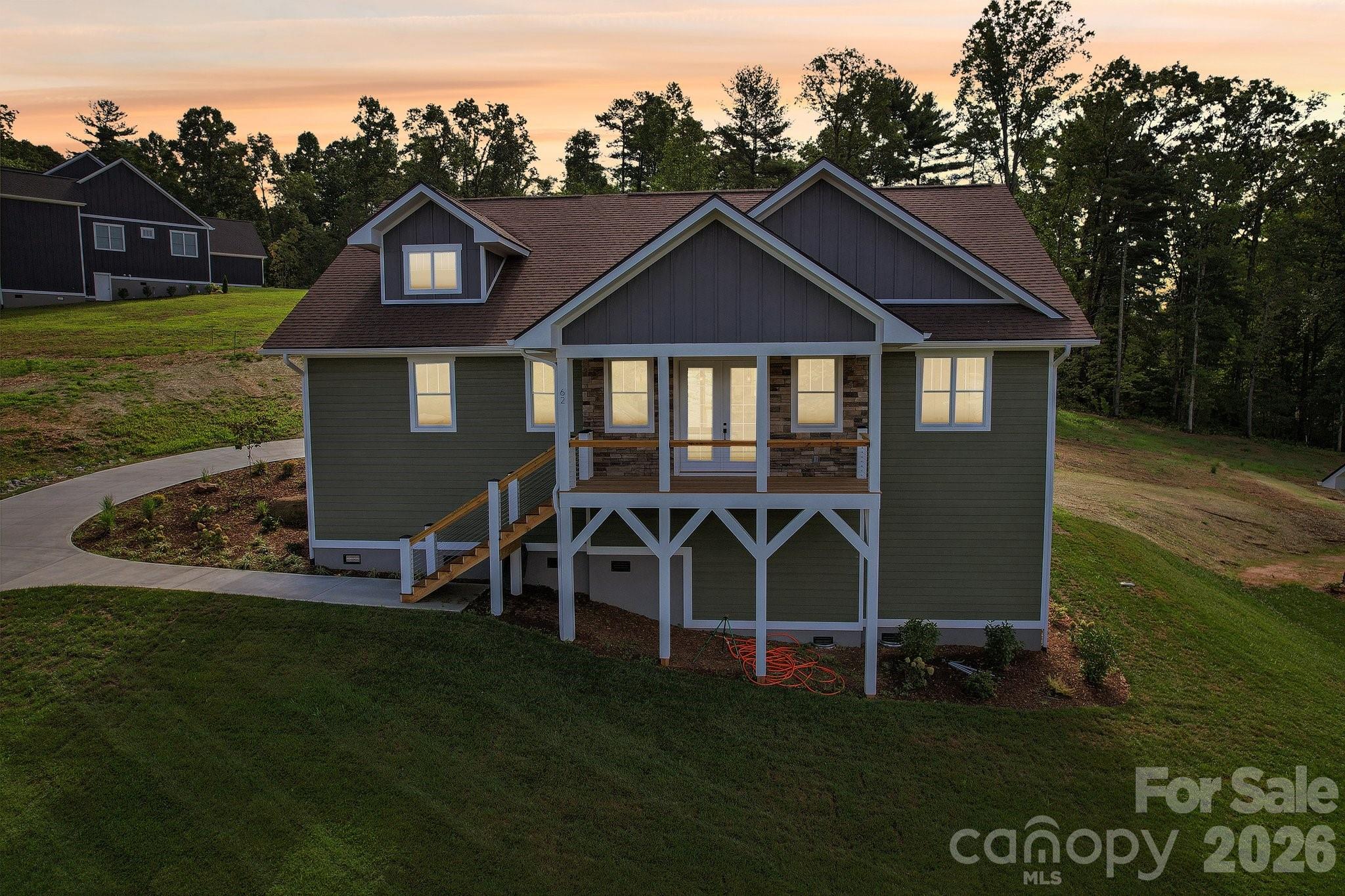 62 Maple Knoll Drive — Hendersonville